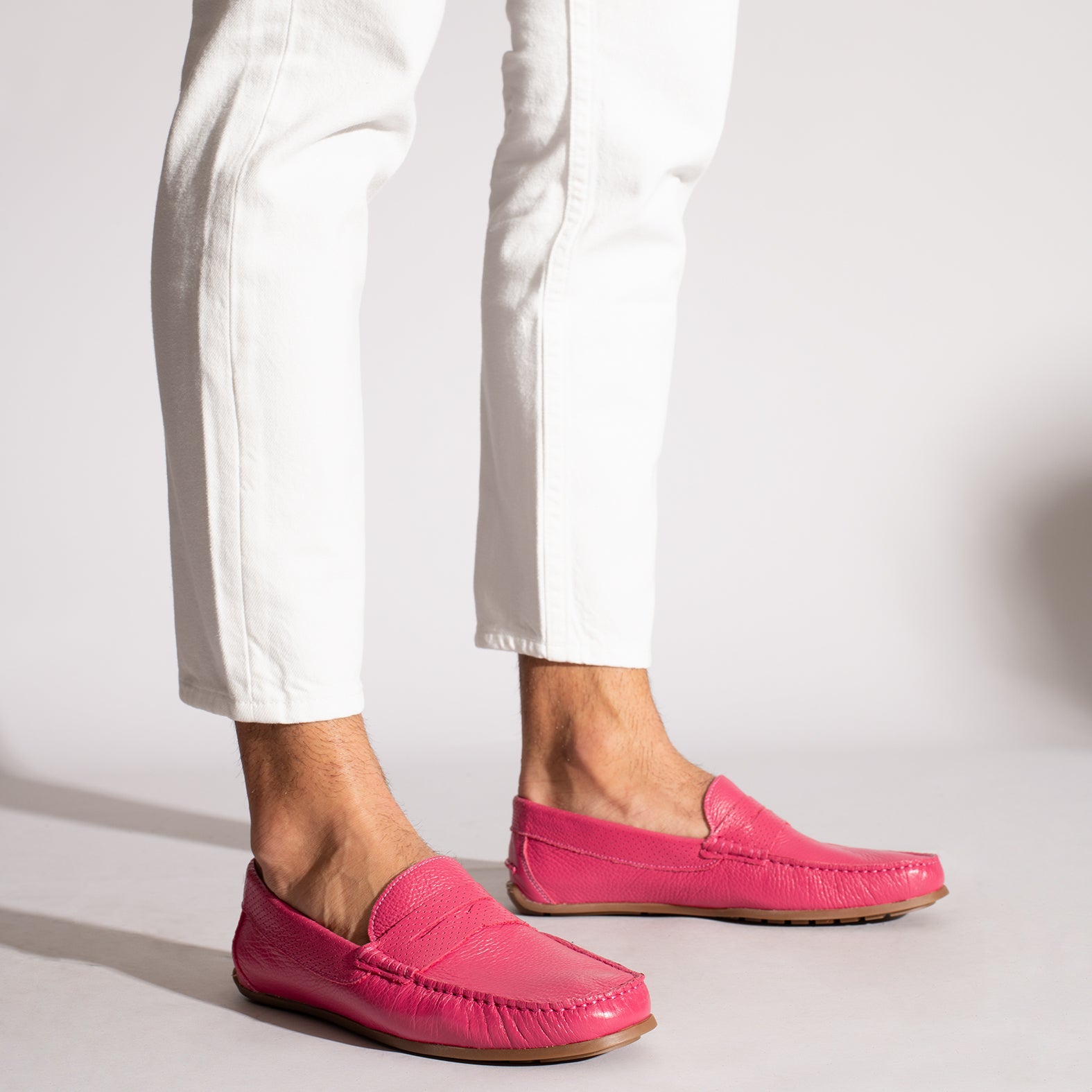 MOCASÍN Calzado casual para hombre de piel ROSA