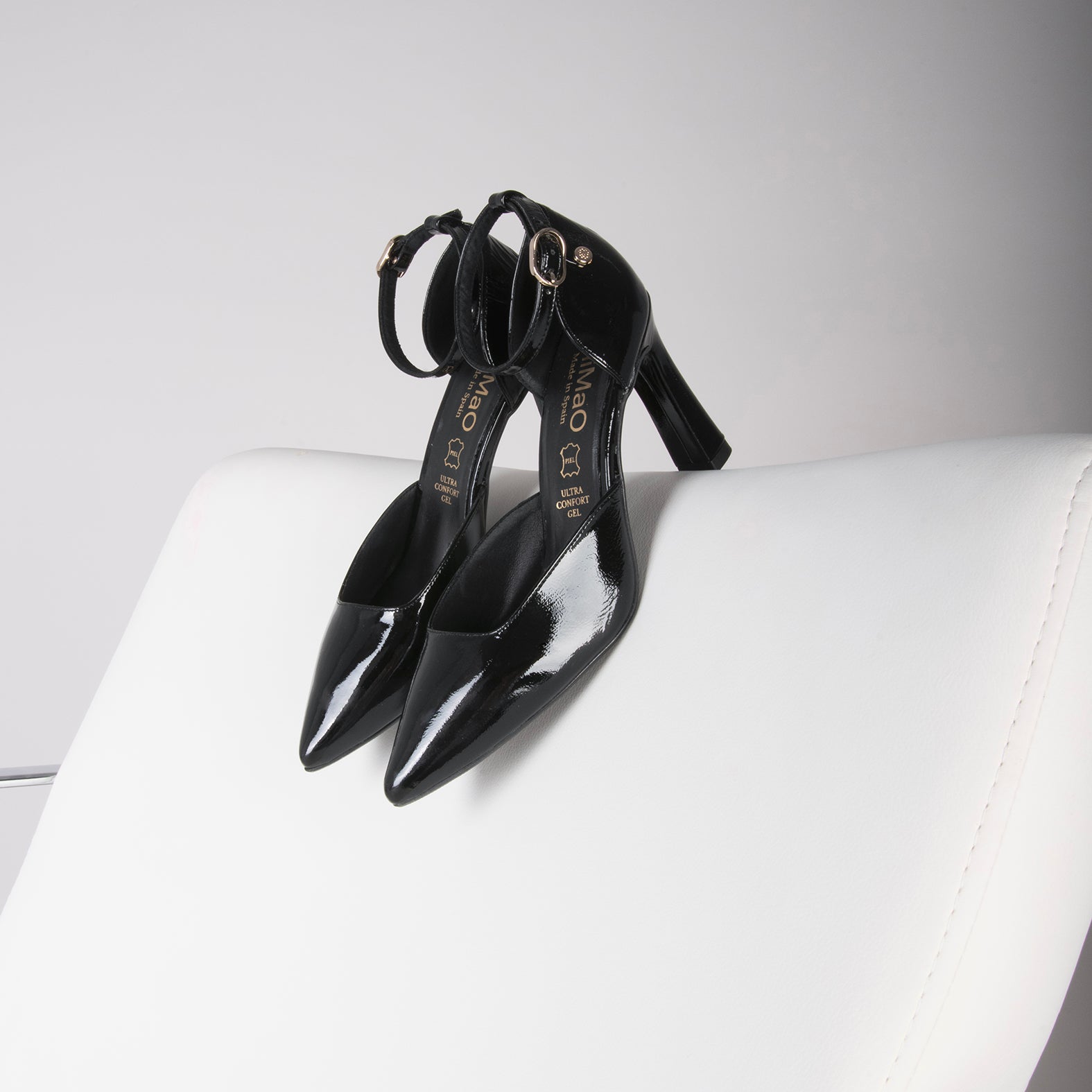 AINHOA - Zapato de tacón punta fina NEGRO - miMaO ®