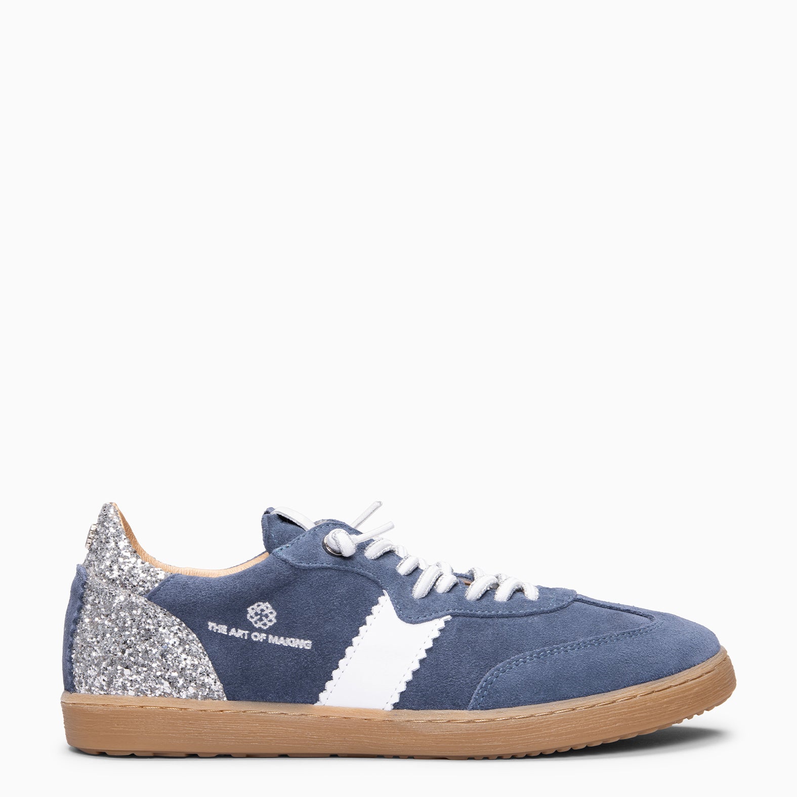 STÜDIO 01 - DEPORTIVOS JEANS