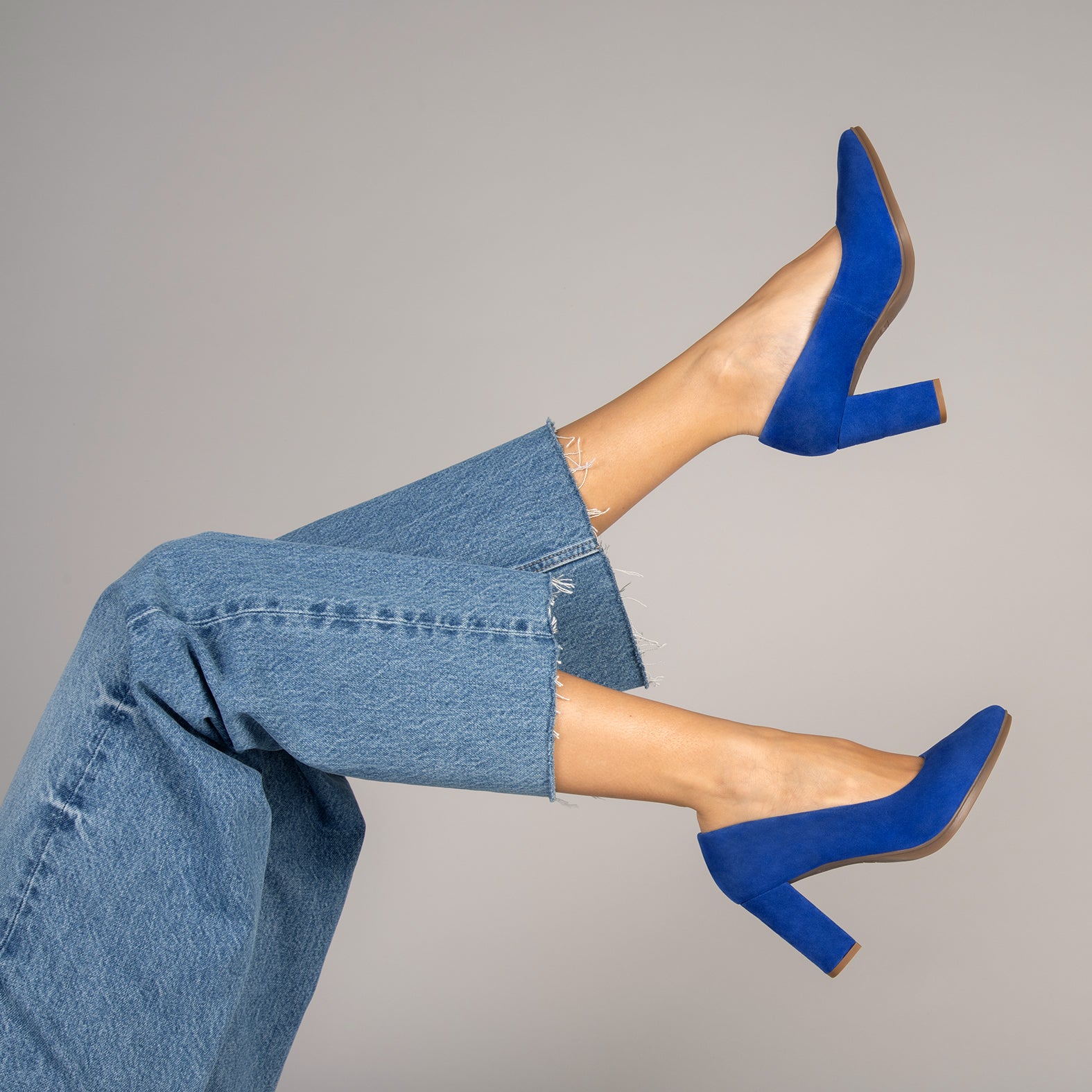 URBAN – Zapatos de tacón alto de ante AZUL ELÉCTRICO - miMaO ®