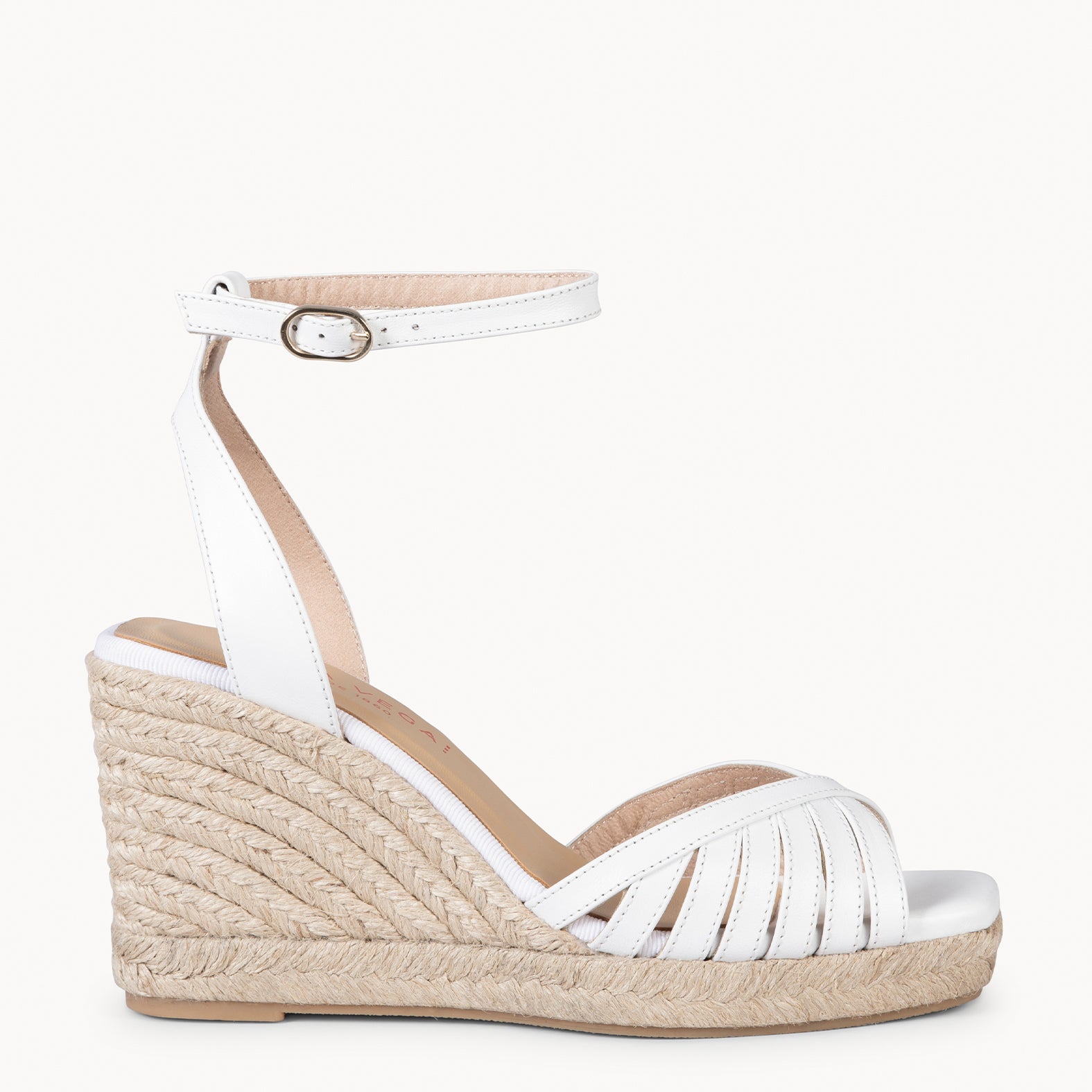 ISABEL - SANDALIAS BLANCAS DE TIRAS CRUZADAS CON CUÑA