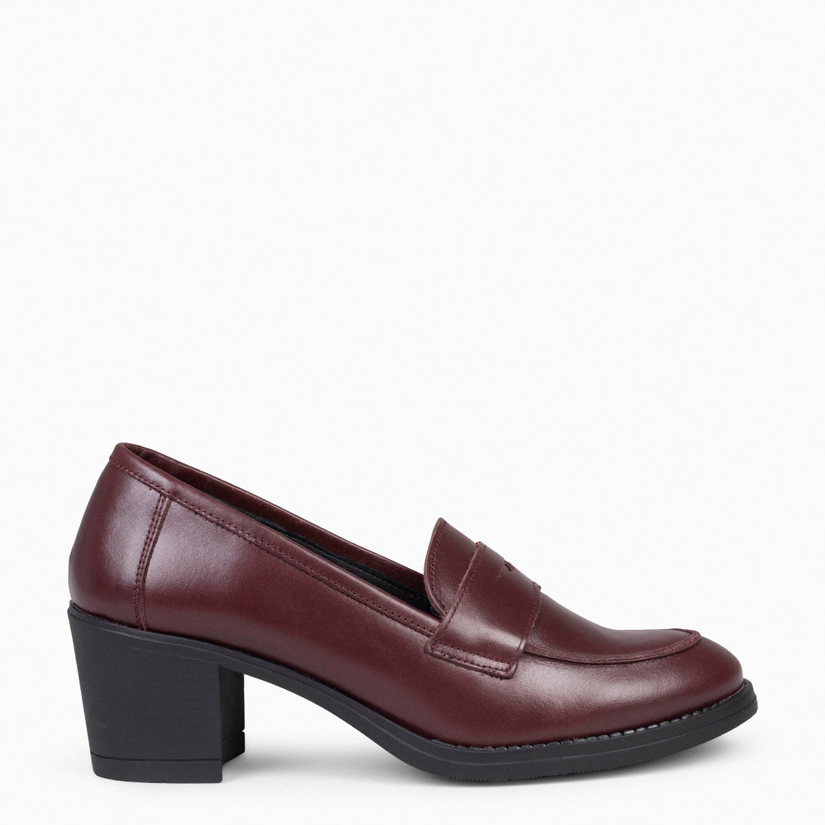 MOKKA – Mocasín de napa con tacón BURDEOS