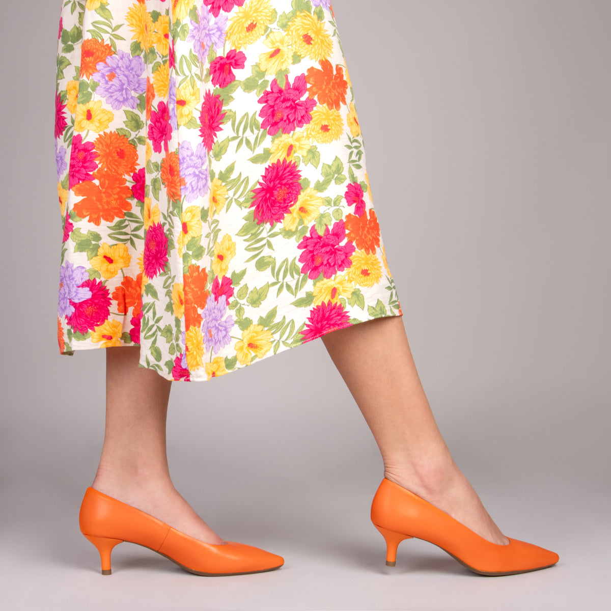 URBAN KITTEN - Zapatos con tacón de chupete de napa NARANJA