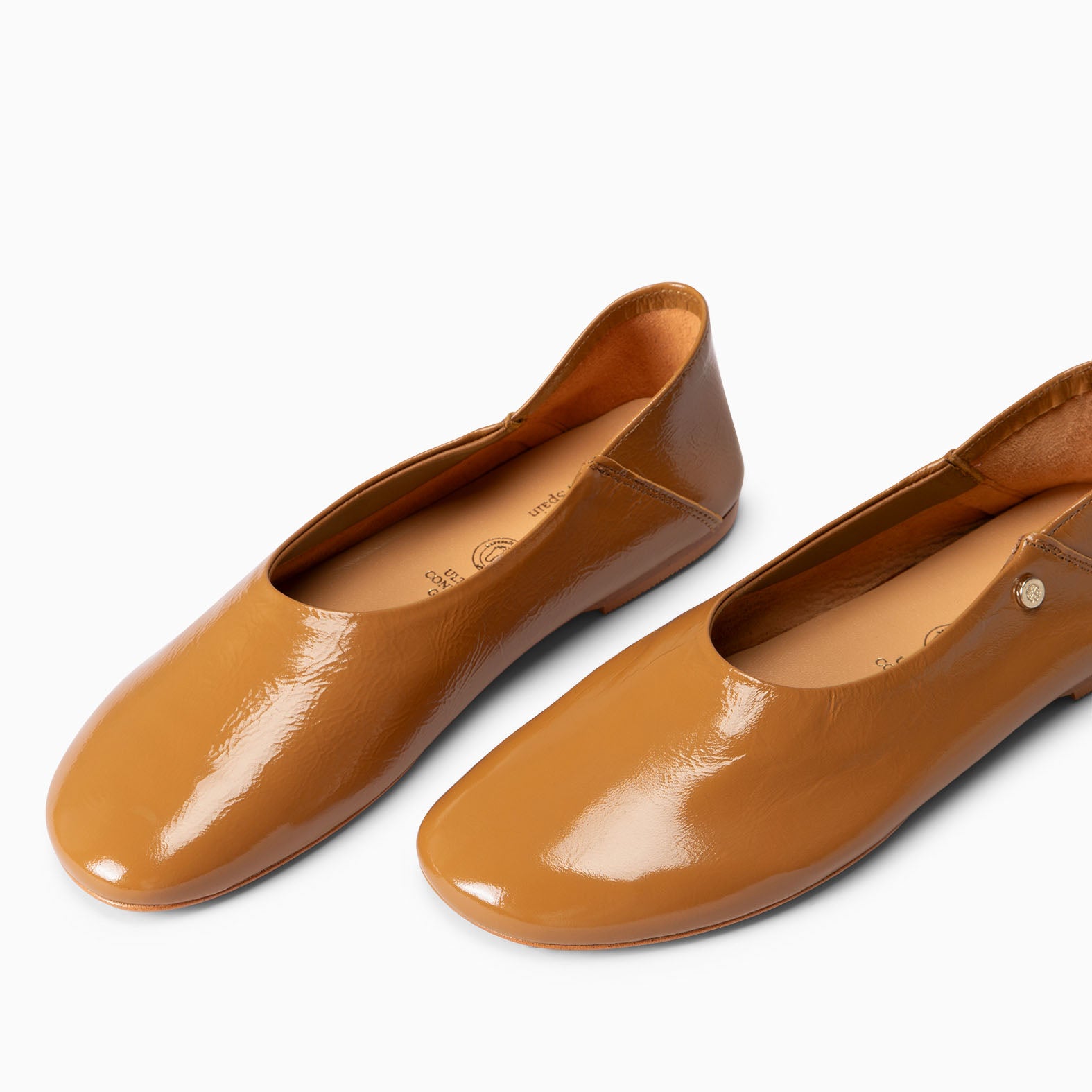 NANUK - BAILARINA PLANA BARESOFT CAMEL - miMaO ®