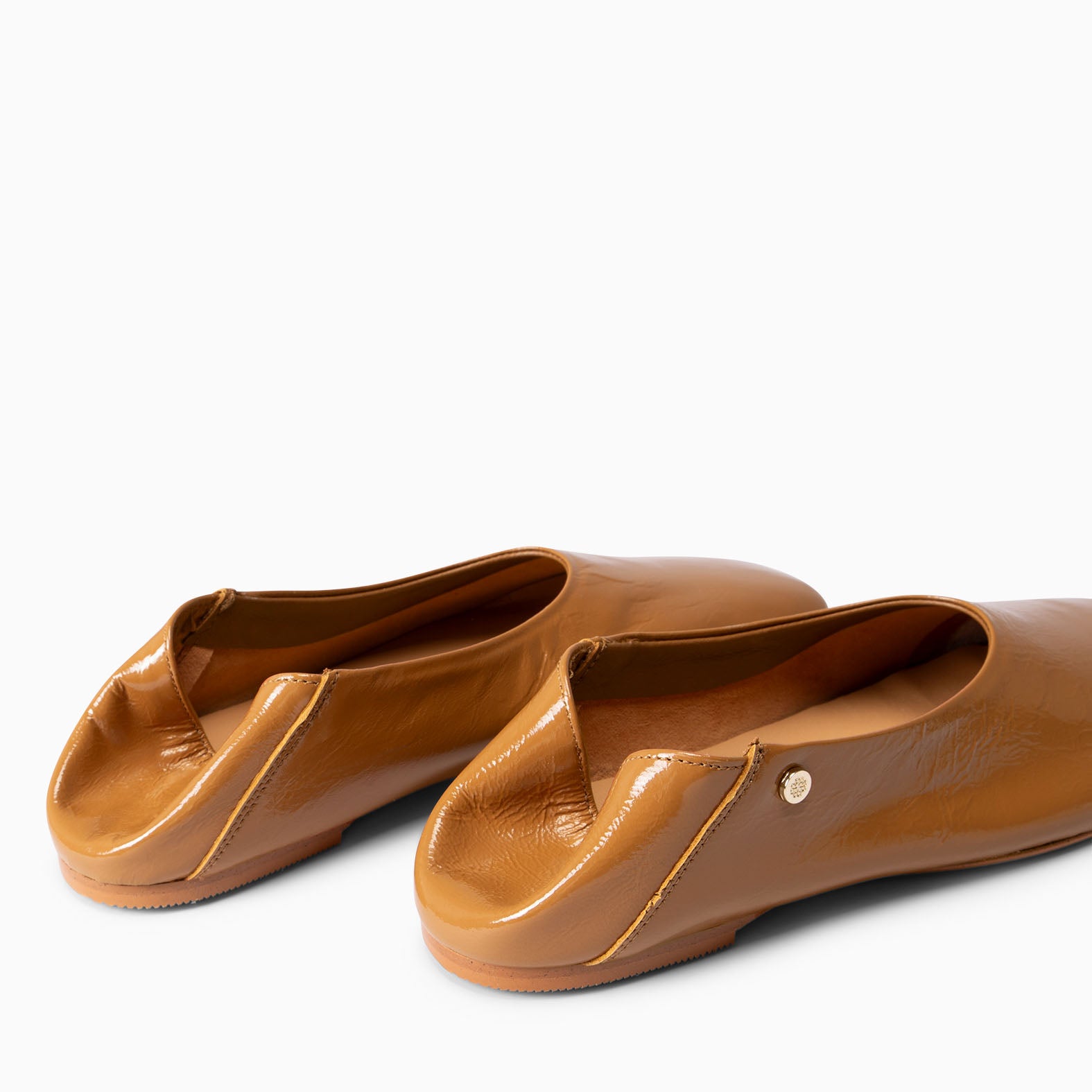 NANUK - BAILARINA PLANA BARESOFT CAMEL - miMaO ®