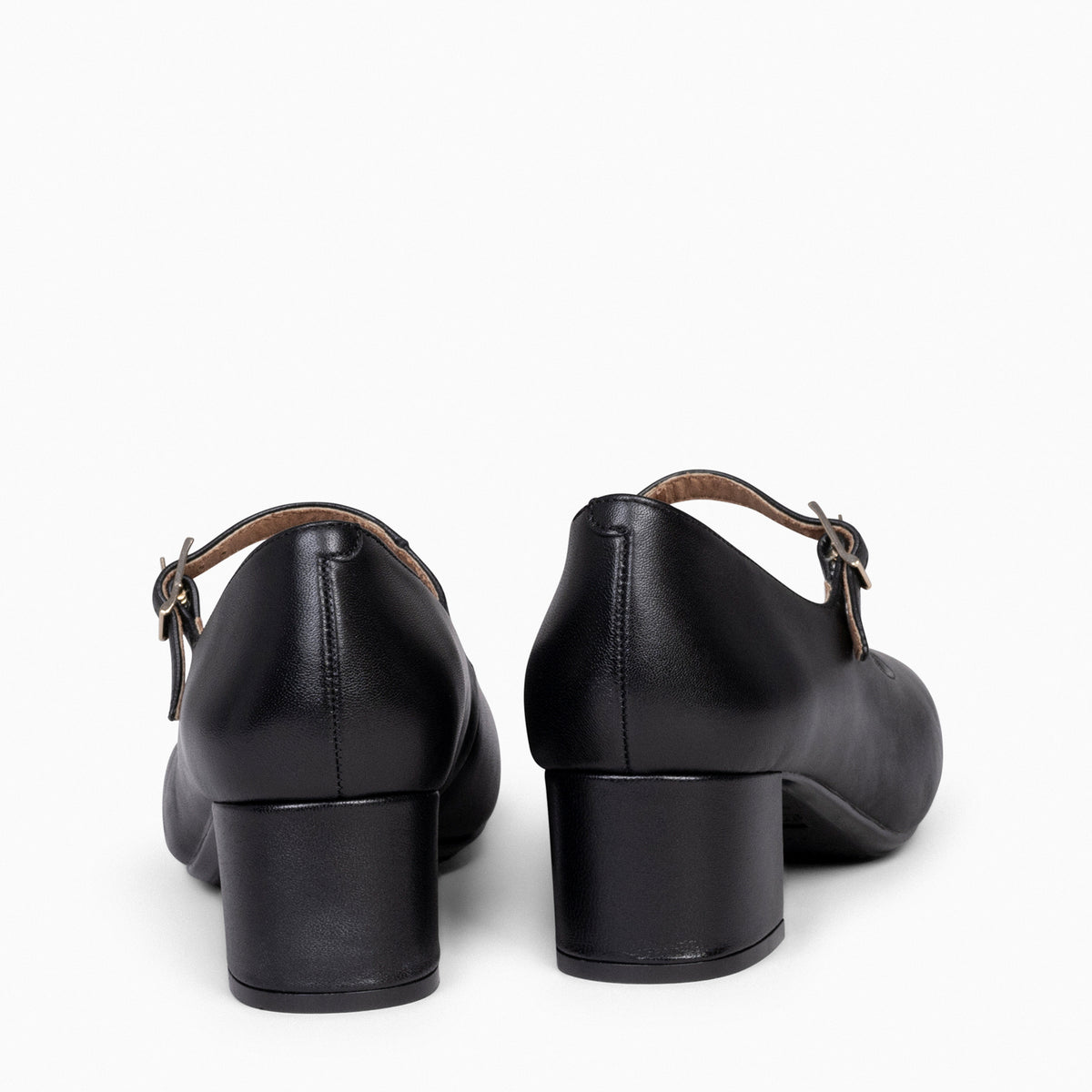 BELLA – Merceditas con tacón y puntera cuadrada NEGRO - miMaO ®