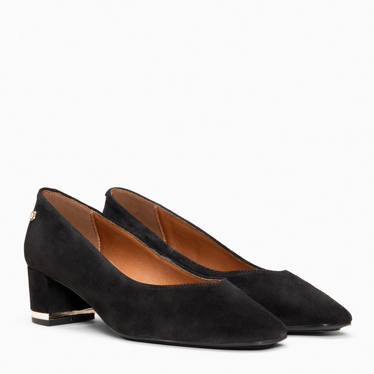 DORI - Zapato de tacón con detalle dorado NEGRO