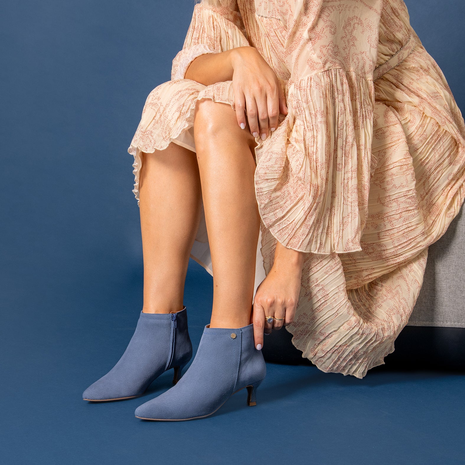 LORD – Botines tacón bajo AZUL - miMaO ®