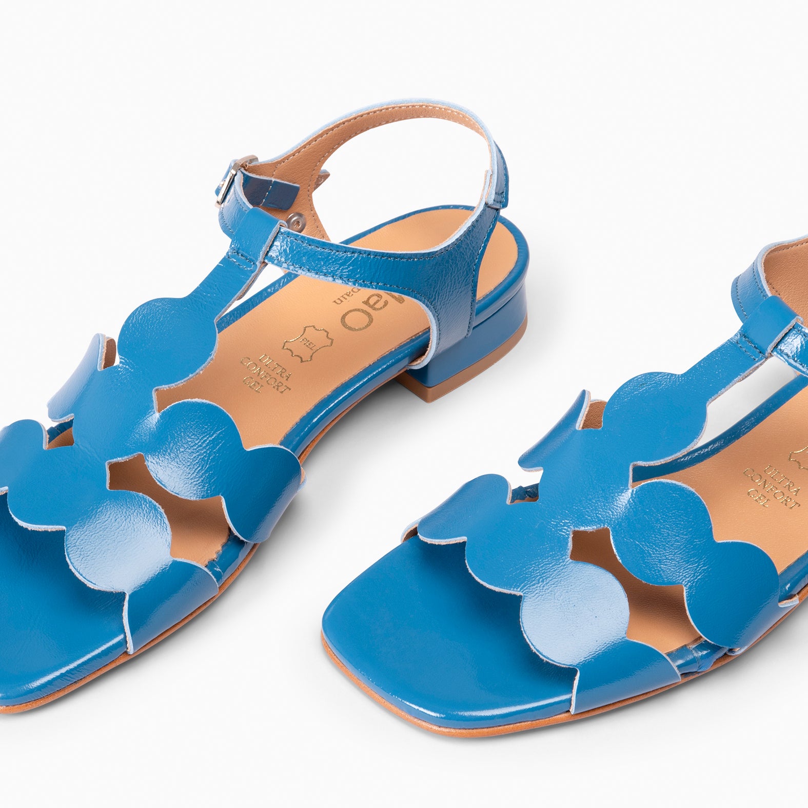 IVANA - SANDALIA DE TACÓN BAJO DE VESTIR AZUL - miMaO ®