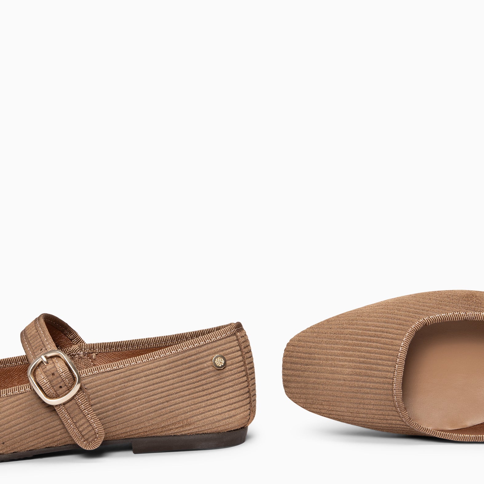 LARA - Merceditas con tira de serraje efecto pana TAUPE - miMaO ®