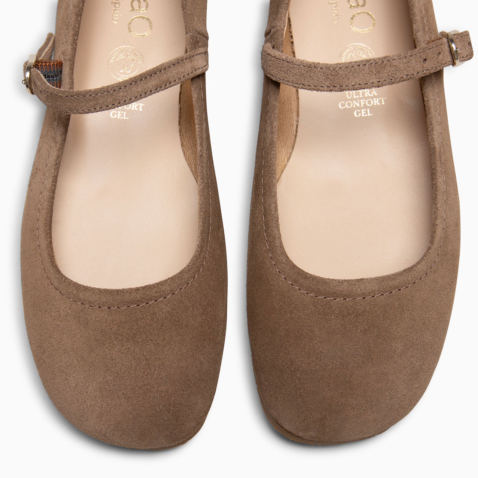 JAZMÍN - MERCEDITA PLANA ESTILO BARESOFT TAUPE - miMaO ®