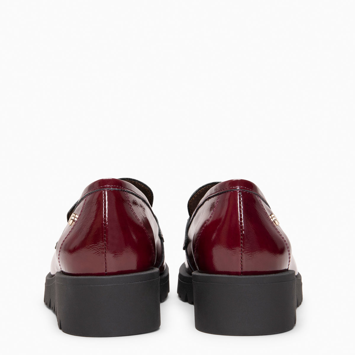 DAFNE - Mocasines de cuña de charol BURDEOS