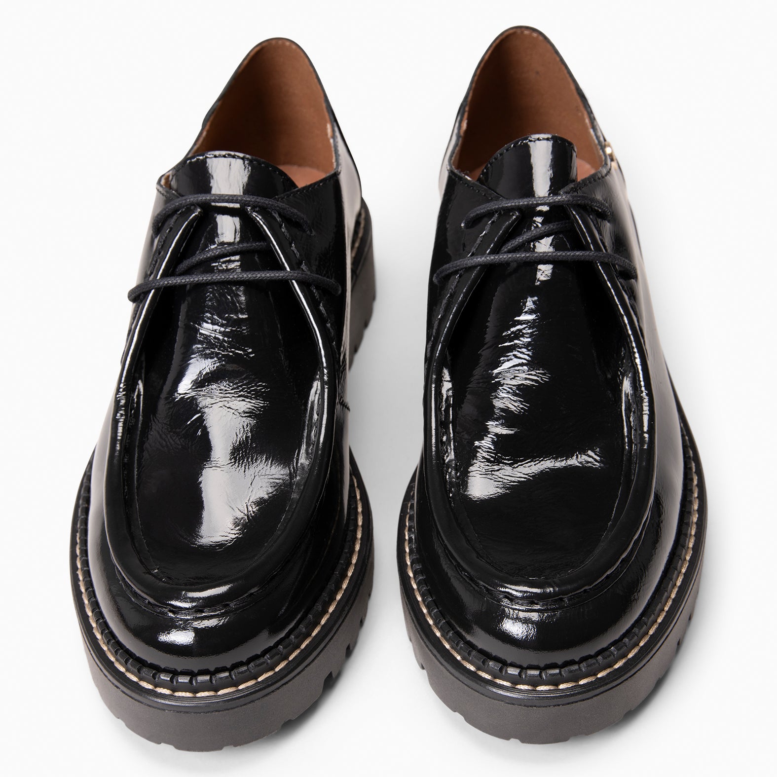 YALE - Mocasín con suela track con cordones NEGRO CHAROL