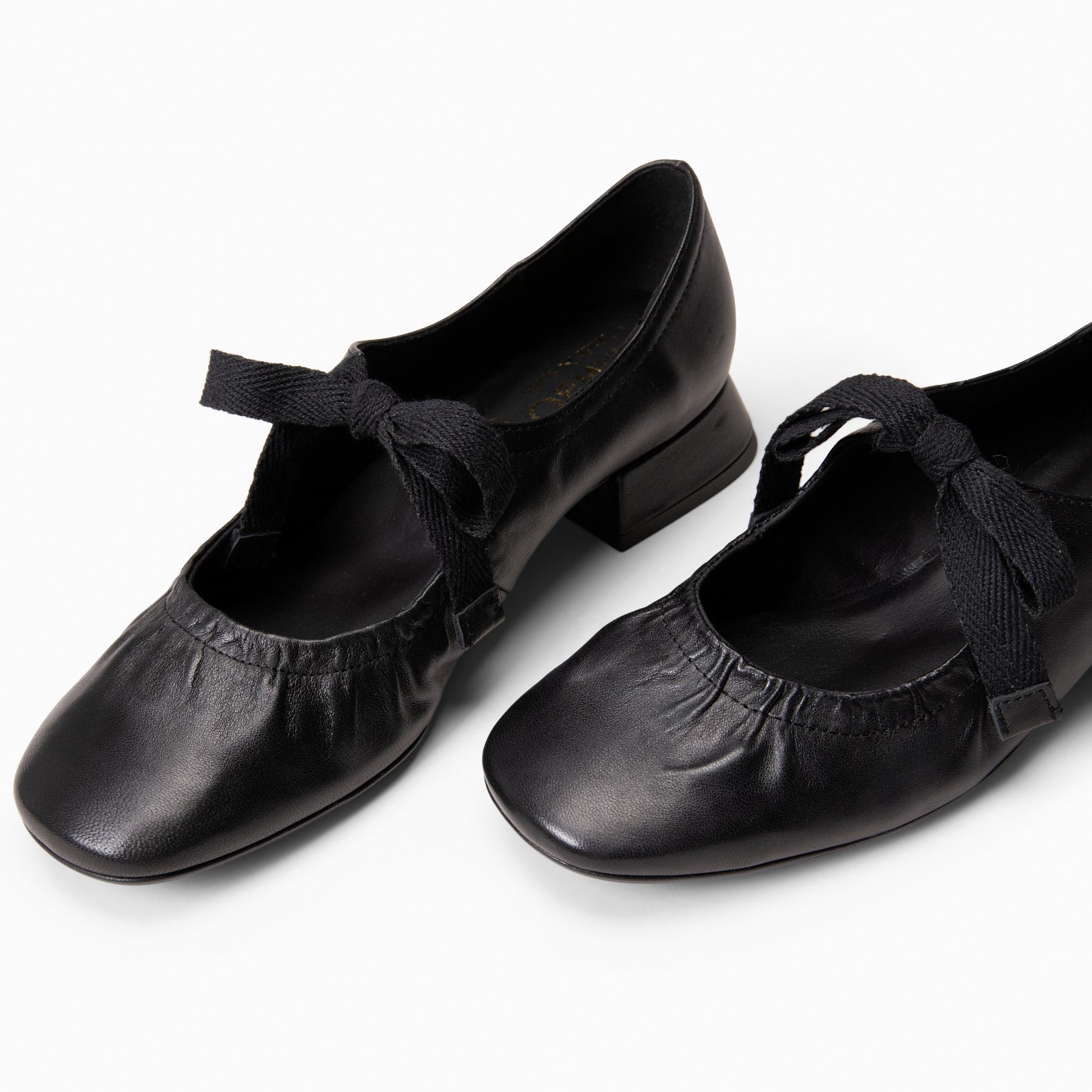 CORA – Merceditas con lazo NEGRO - miMaO ®