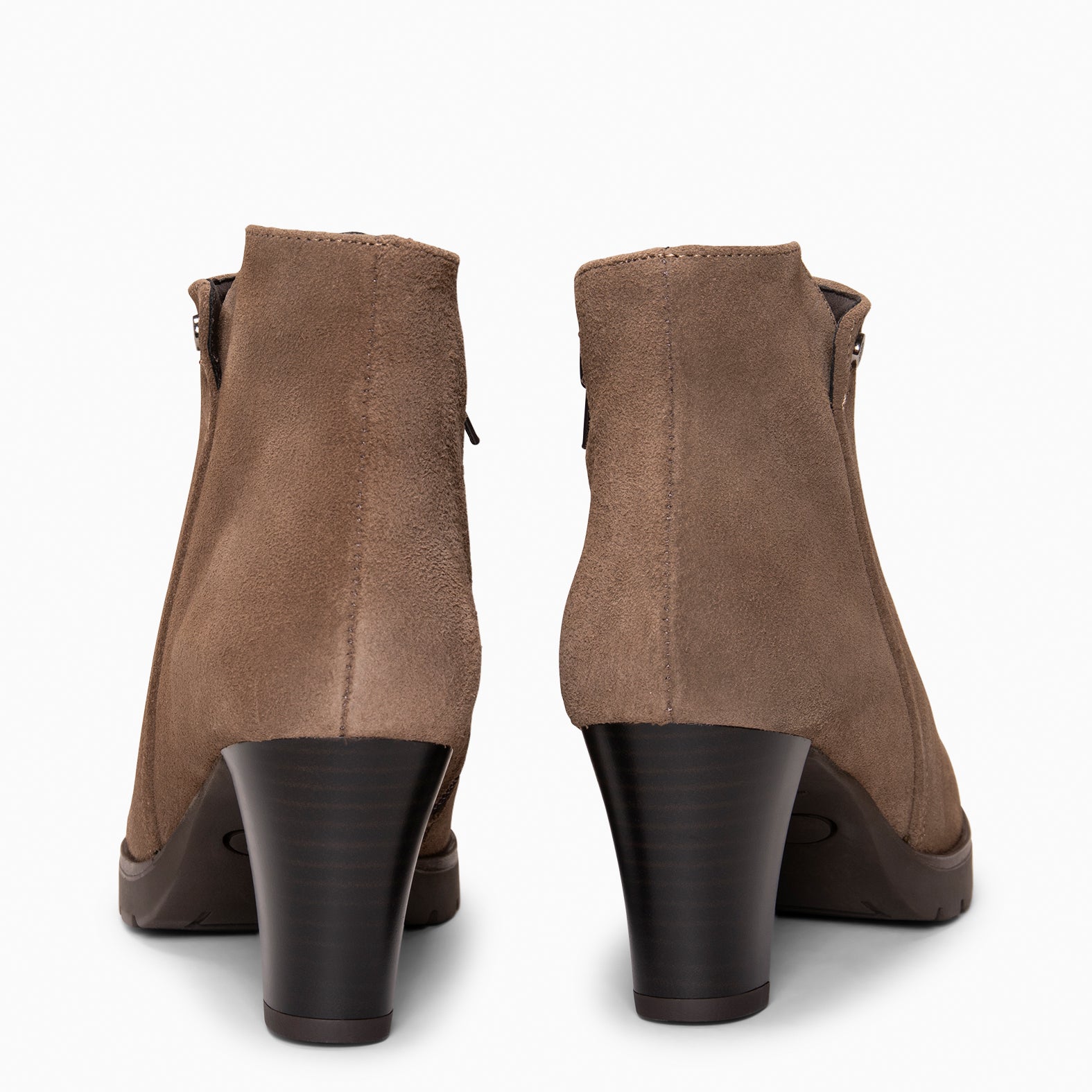 PRAGA - Botines TAUPE con tacón - miMaO ®