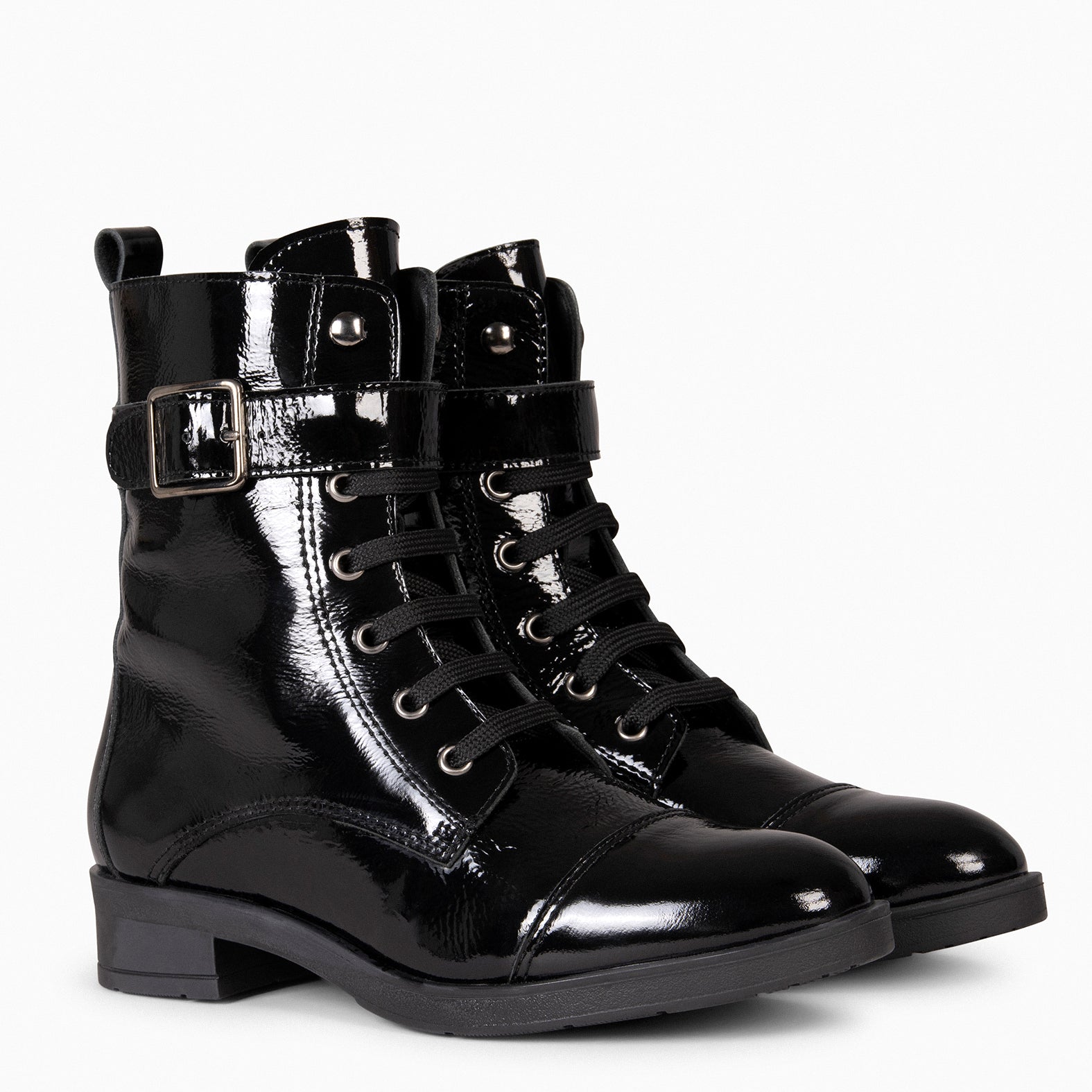 BELFAST – Botines con cordones de piel NEGRO CHAROL - miMaO ®