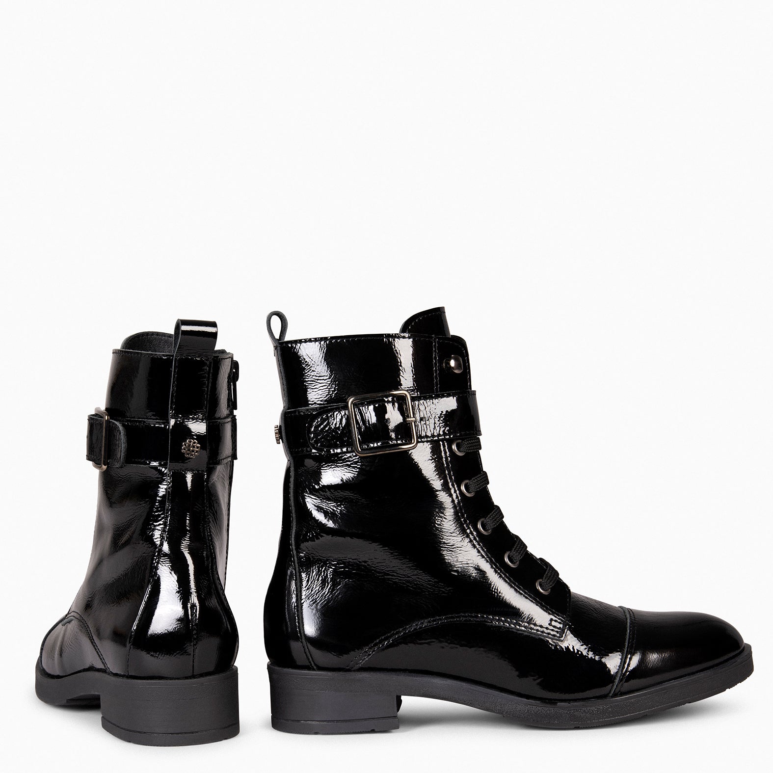 BELFAST – Botines con cordones de piel NEGRO CHAROL - miMaO ®