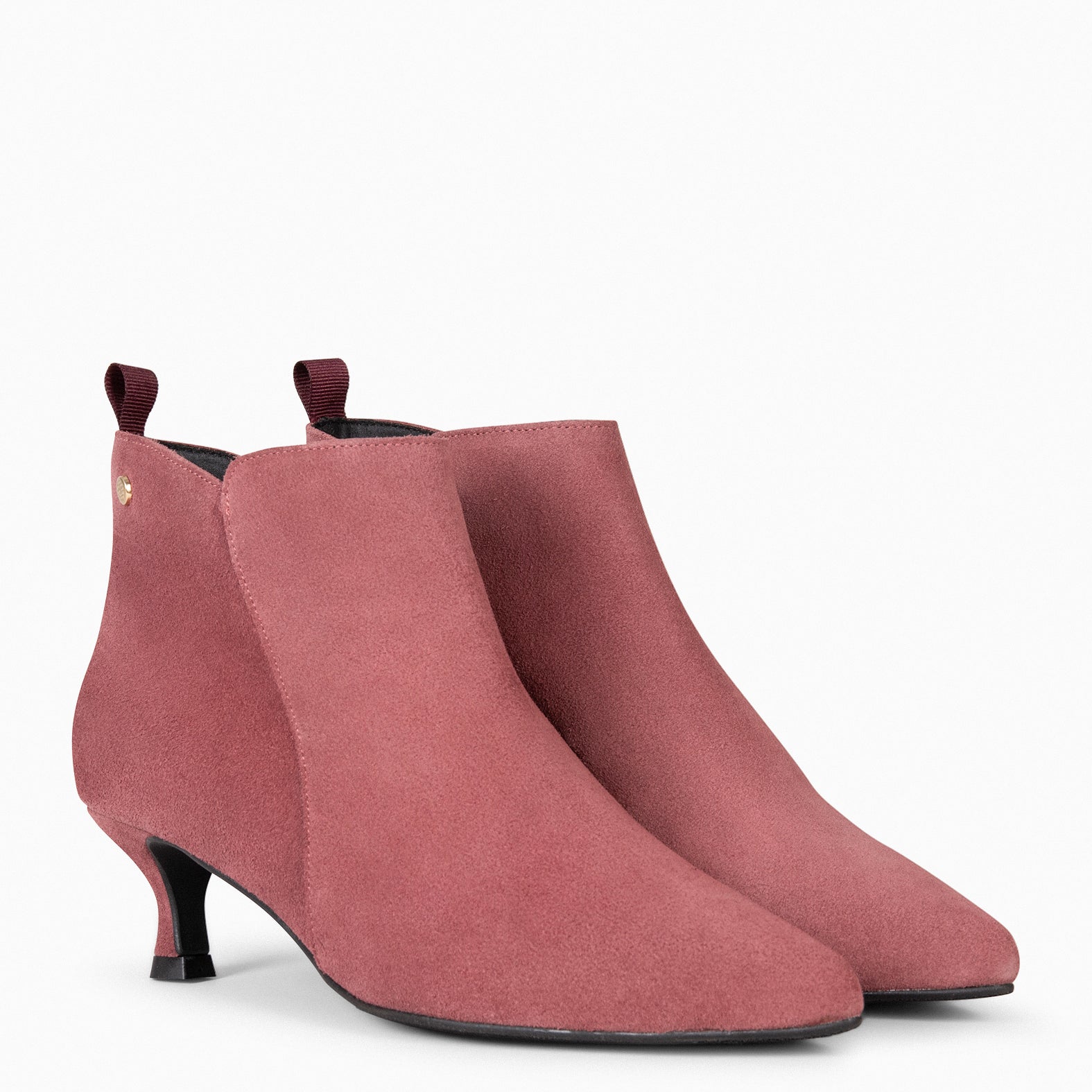 ROYAL – Botines tacón bajo VINO de serraje - miMaO ®