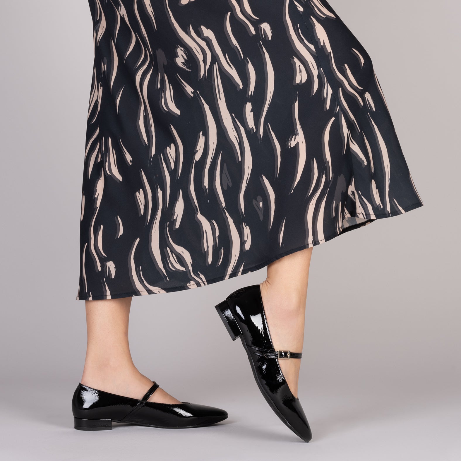 MERCEDITAS - Zapatos planos de charol con hebilla NEGRO