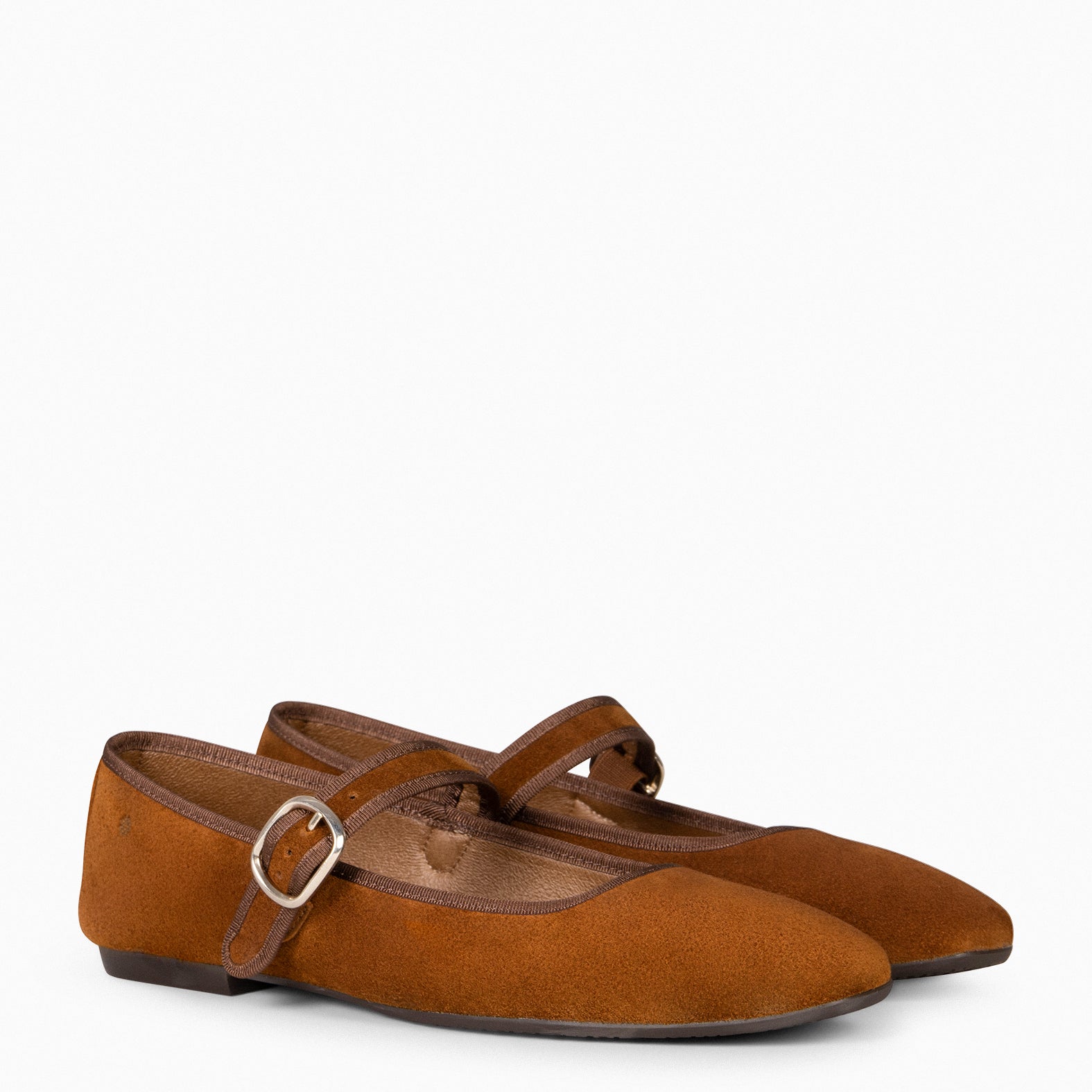 CLARA - Merceditas con puntera cuadrada en CAMEL - miMaO ®
