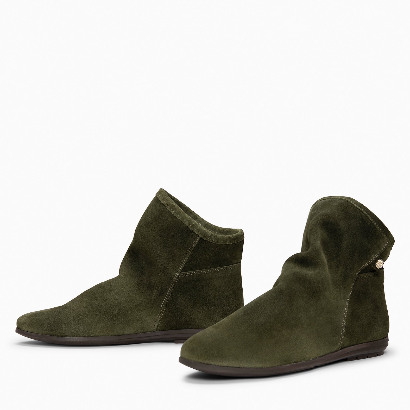 CHESS - Botines de ante con caña fruncida KAQUI - miMaO ®