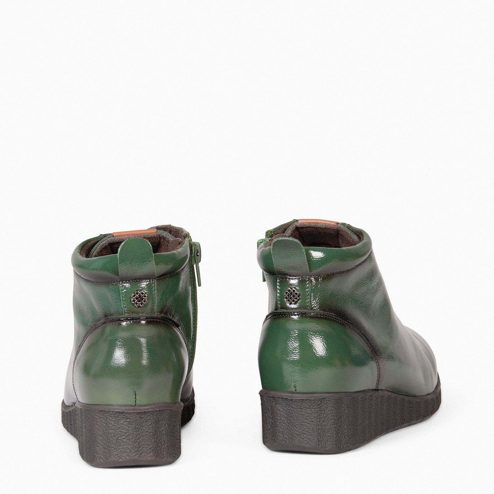 FLEXY - Zapatillas Abotinadas de charol VERDE - miMaO ®