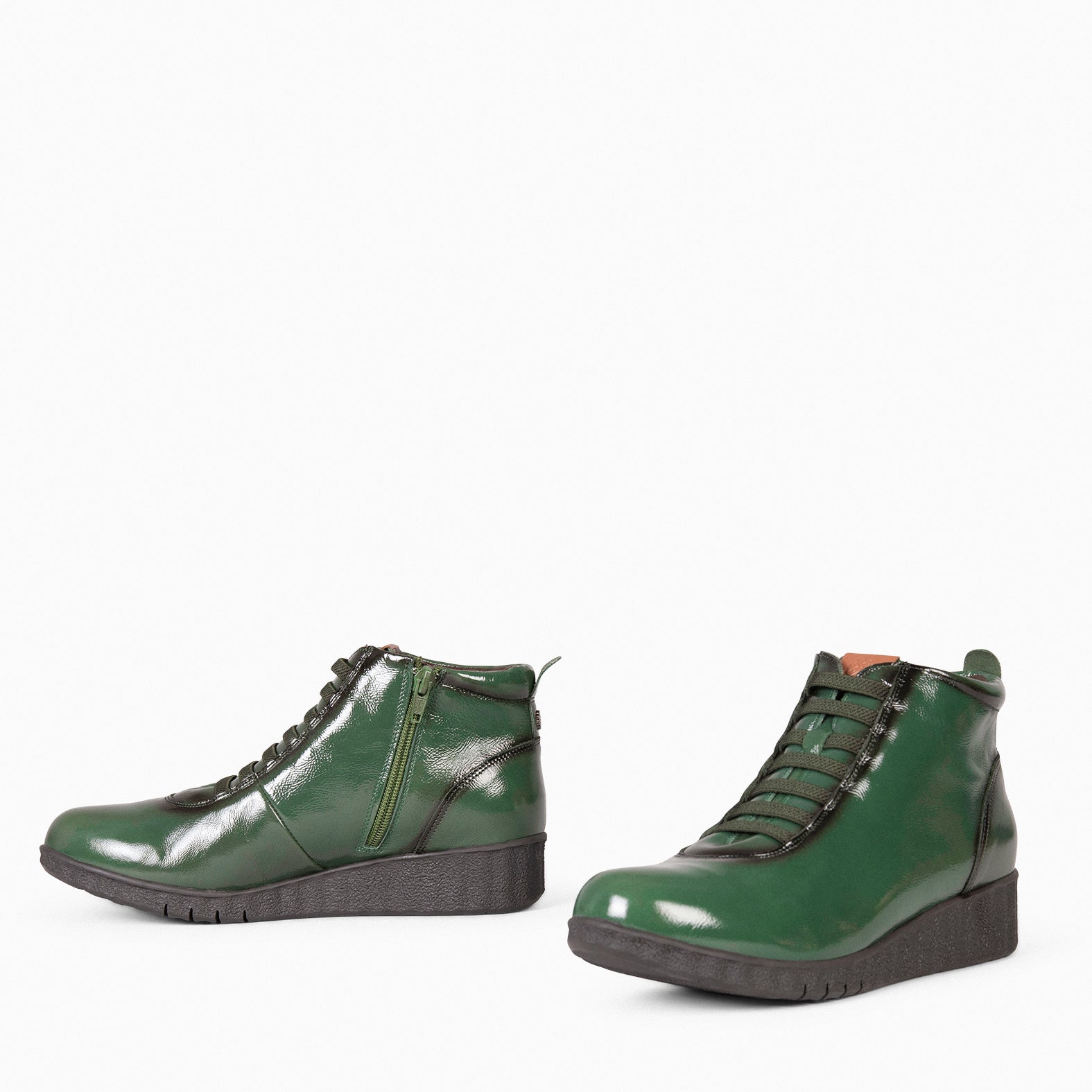 FLEXY - Zapatillas Abotinadas de charol VERDE - miMaO ®