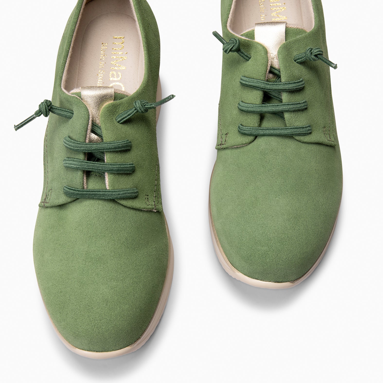 CASSEL - DEPORTIVA CON CUÑA VERDE - miMaO ®