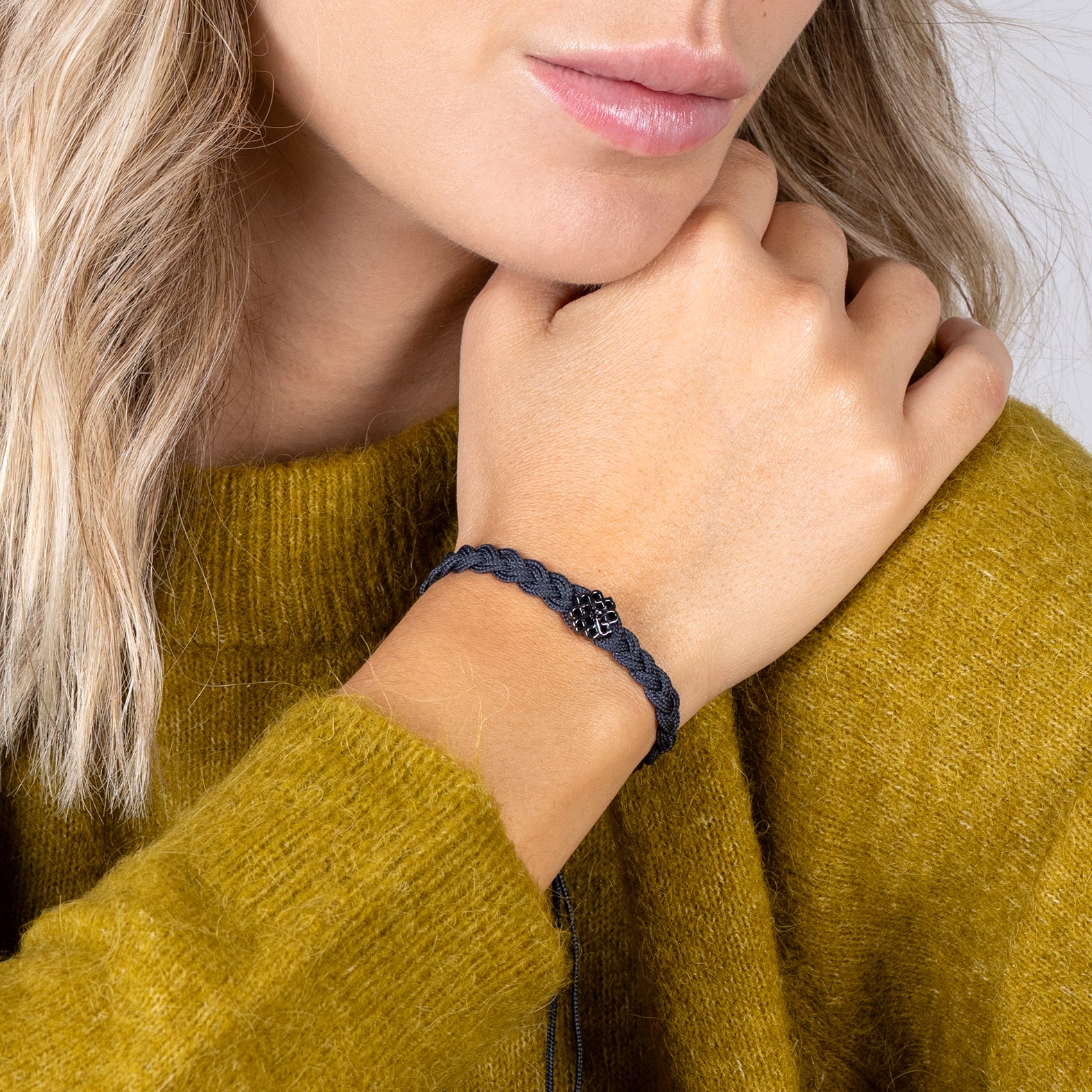 PULSERA GRIS DE LA SERENIDAD - miMaO ®