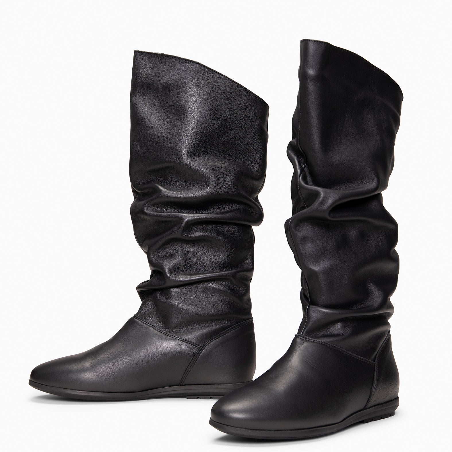 FIONA - Botas arrugadas de piel NEGRO - miMaO ®