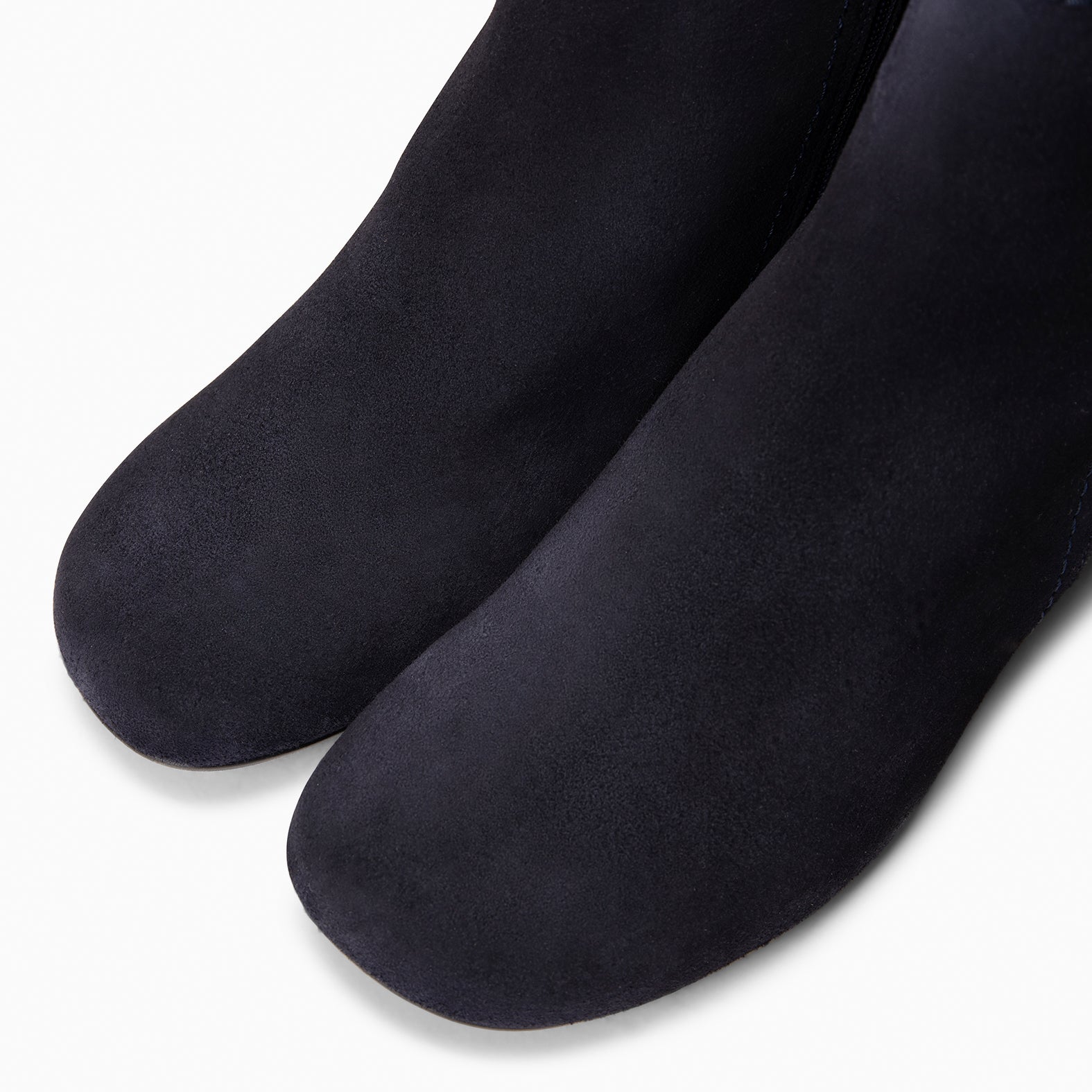 COLMAR - Botines elegantes de piel MARINO - miMaO ®