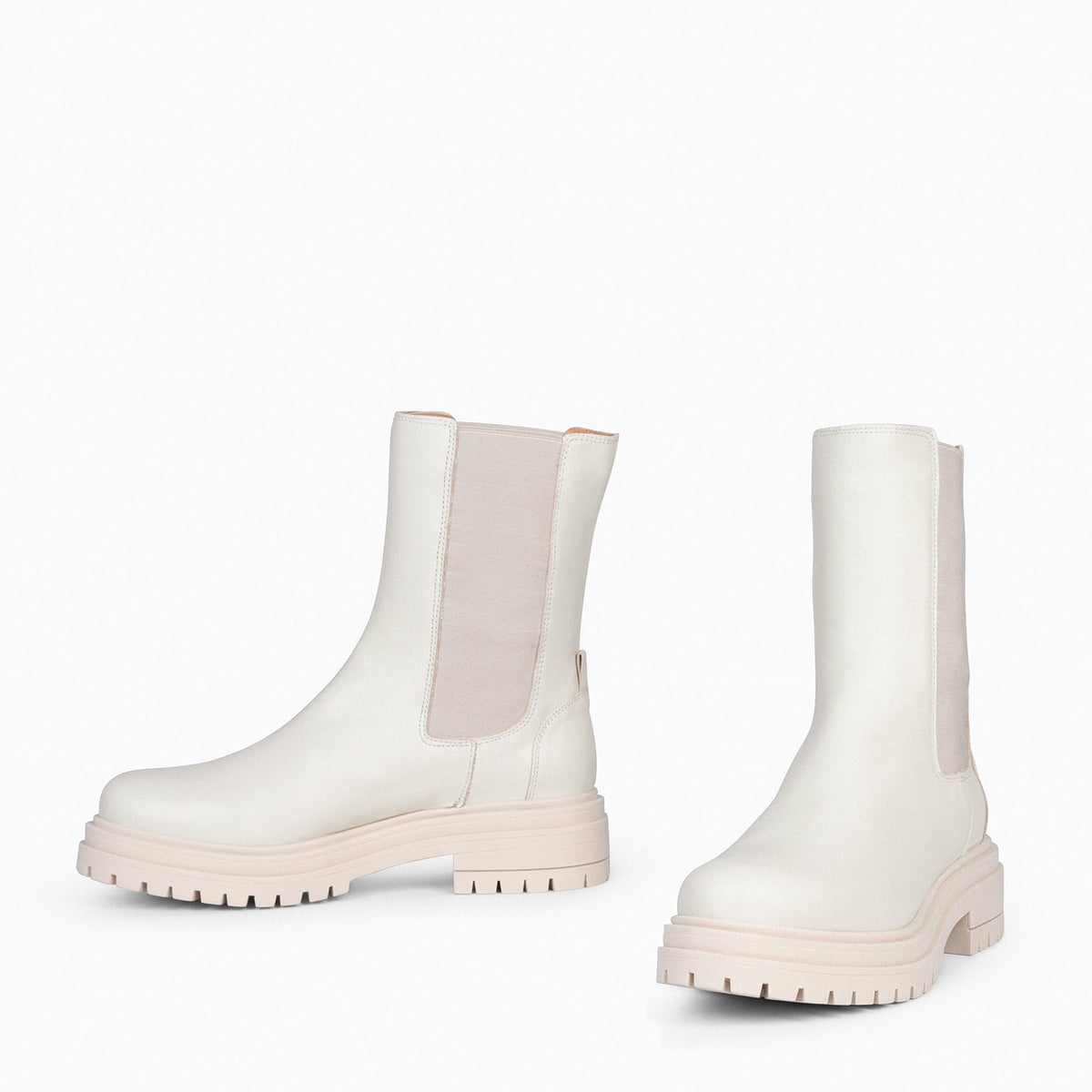 STAMFORD - Botines Chelsea CREMA con Plataforma Track