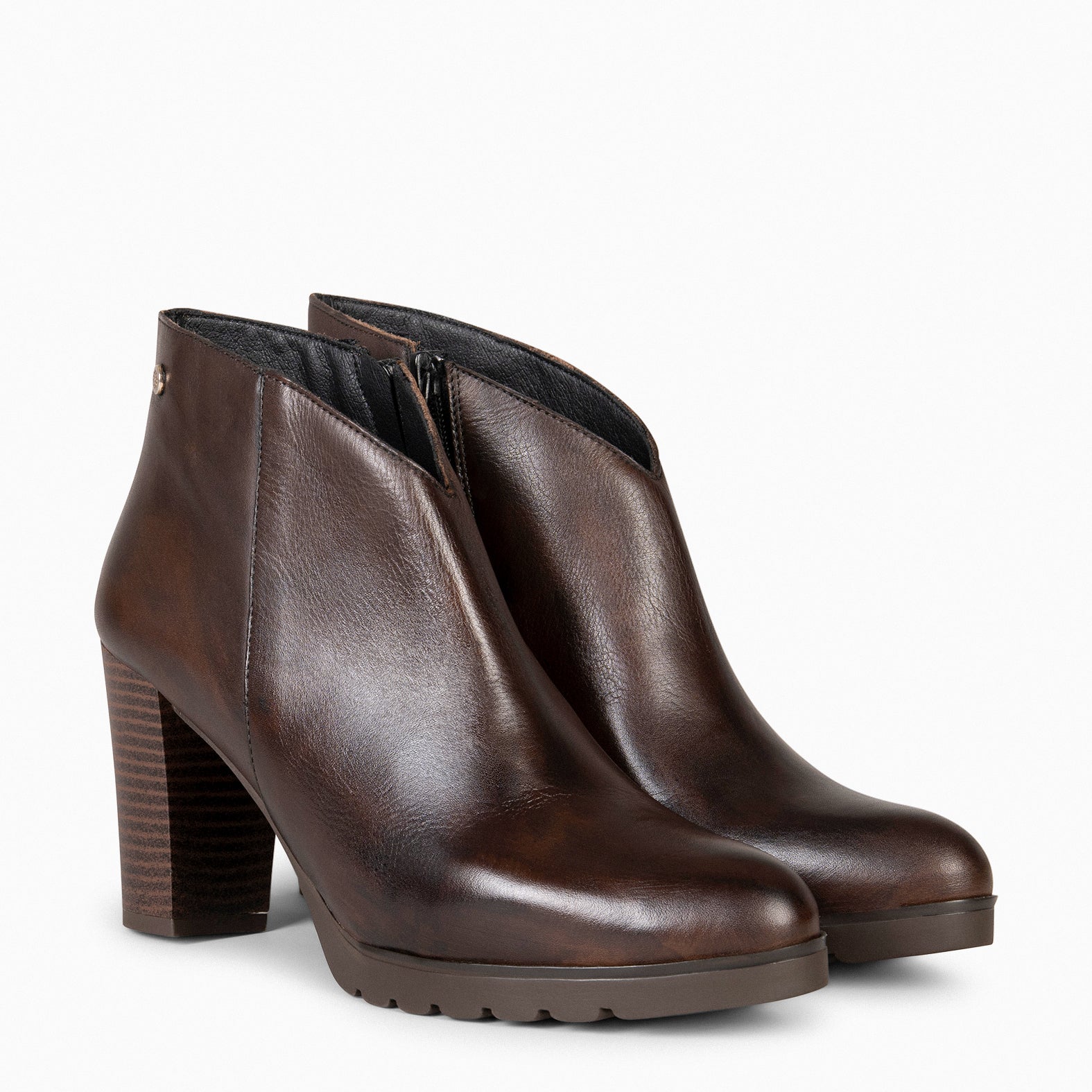 CLASSIC - Botines de tacón de piel MARRON