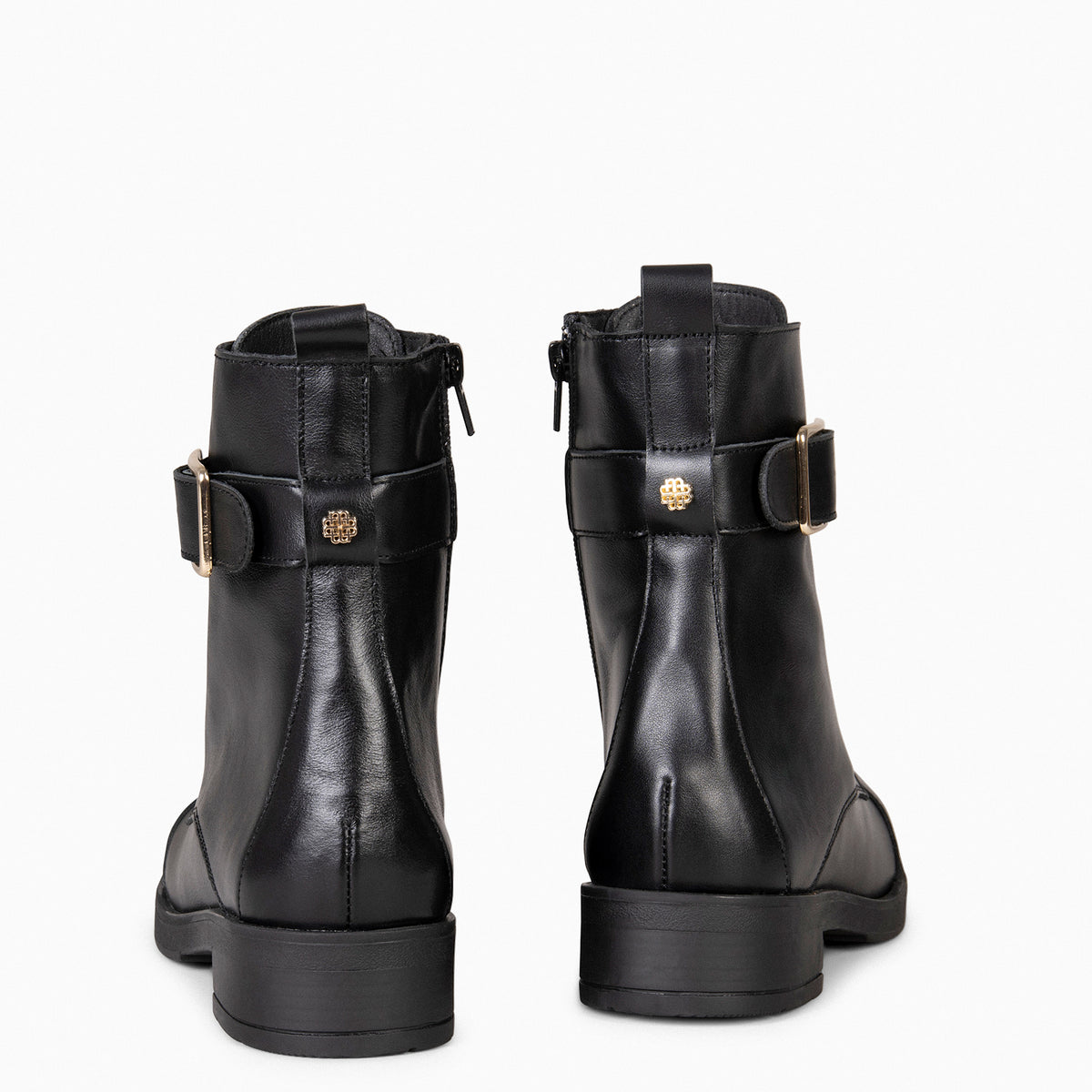 BELFAST – Botines con cordones de piel NEGRO - miMaO ®