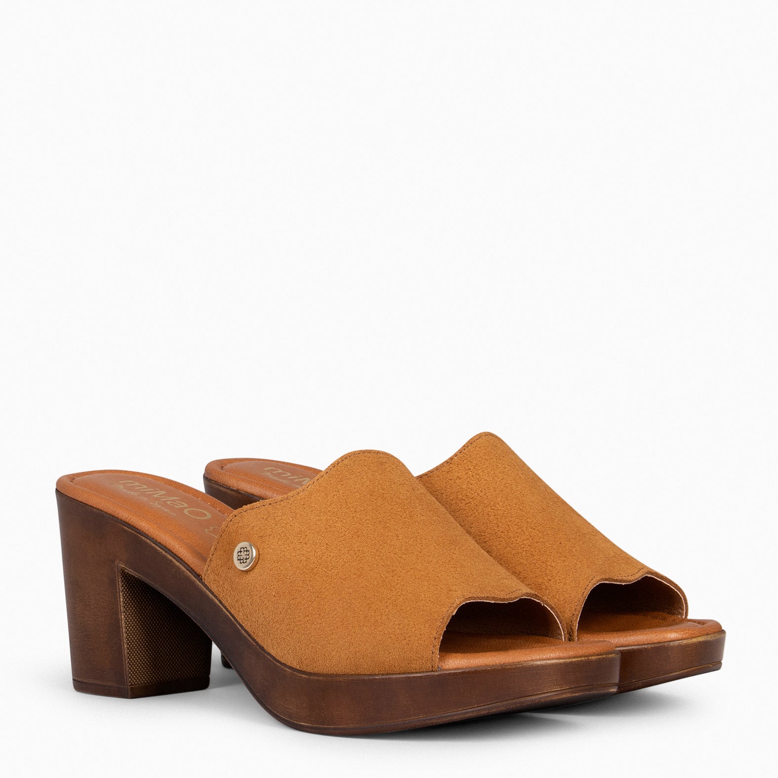 ADELA - Zuecos con tacón CAMEL - miMaO ®
