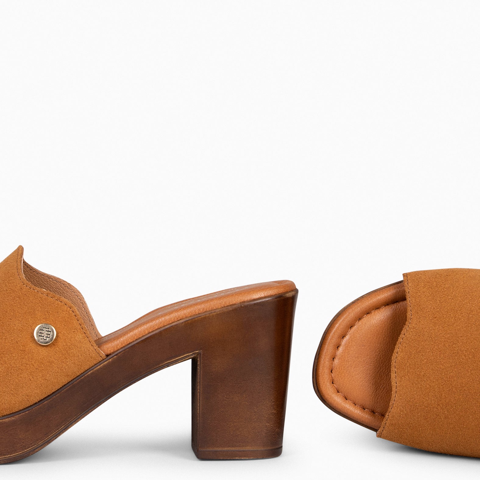 ADELA - Zuecos con tacón CAMEL - miMaO ®