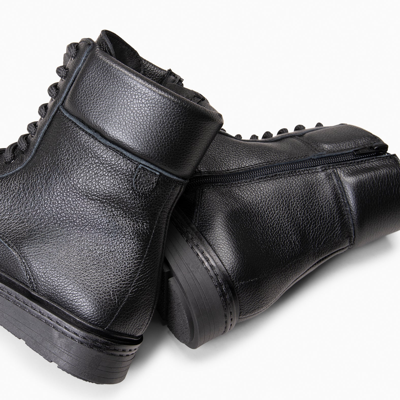 ALFA - Botines con cordones NEGRO - miMaO ®