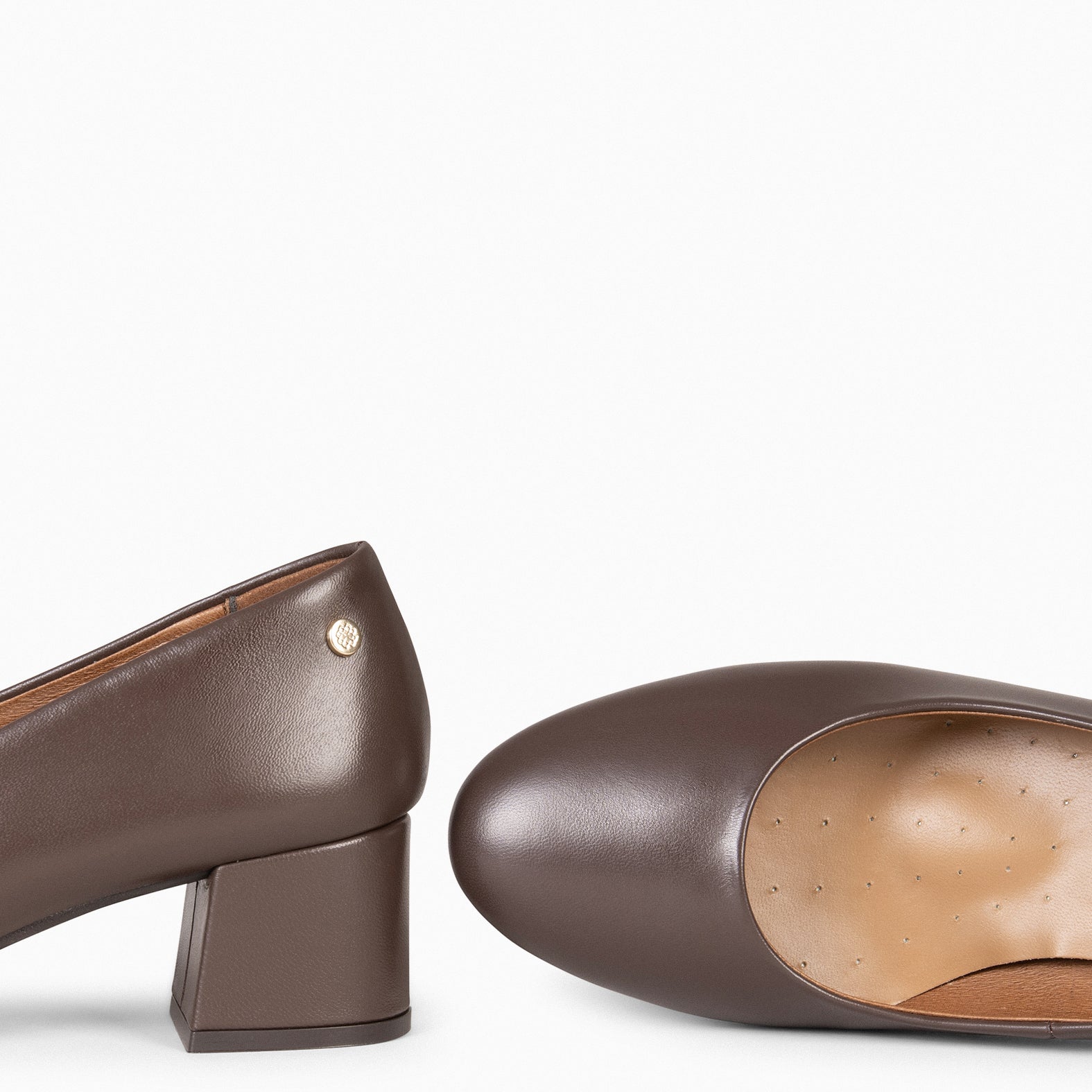 URBAN REDONDO SALÓN - Zapatos de tacón bajo de napa en MARRON - miMaO ®