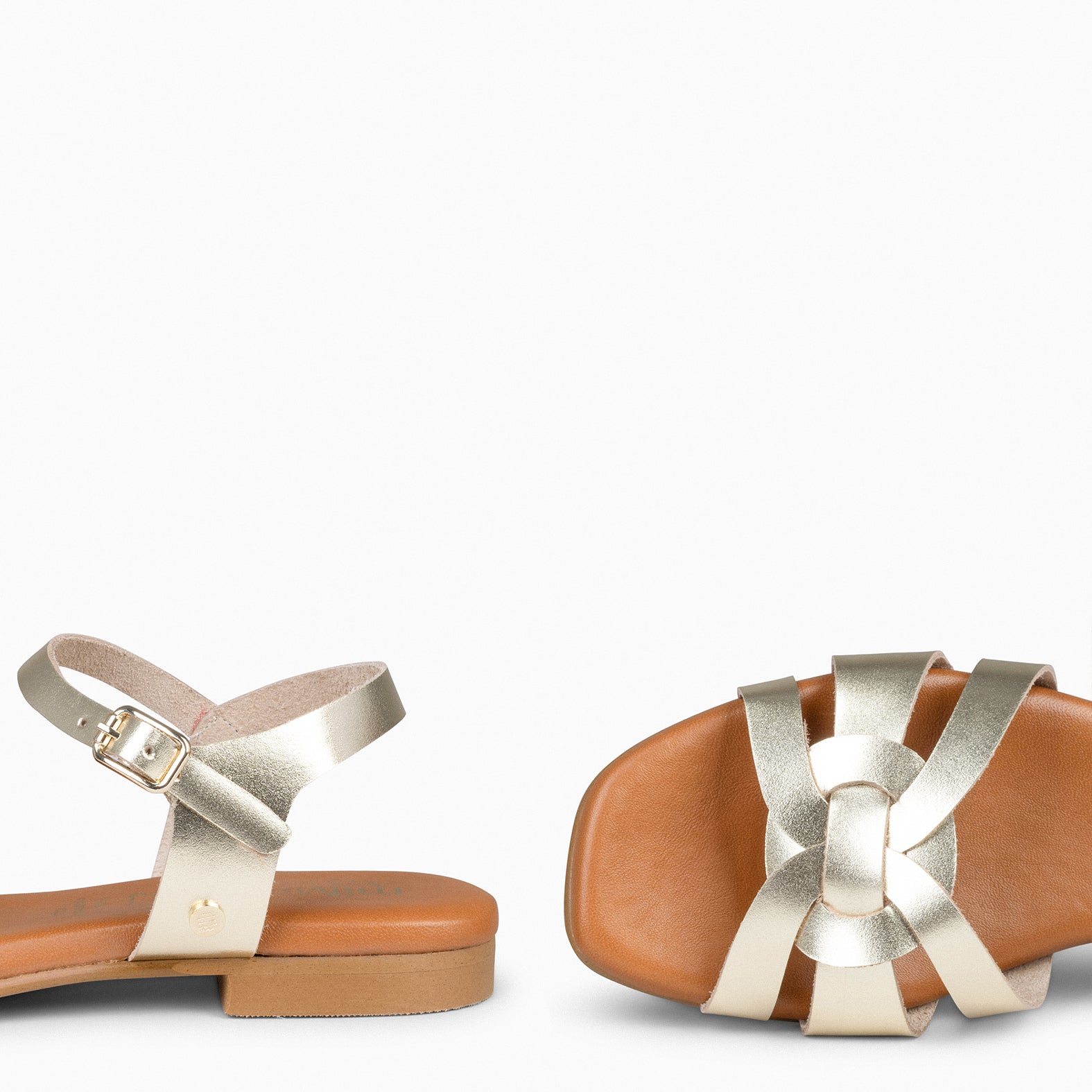 LIVIA -  GOLDEN Elegant flat sandals