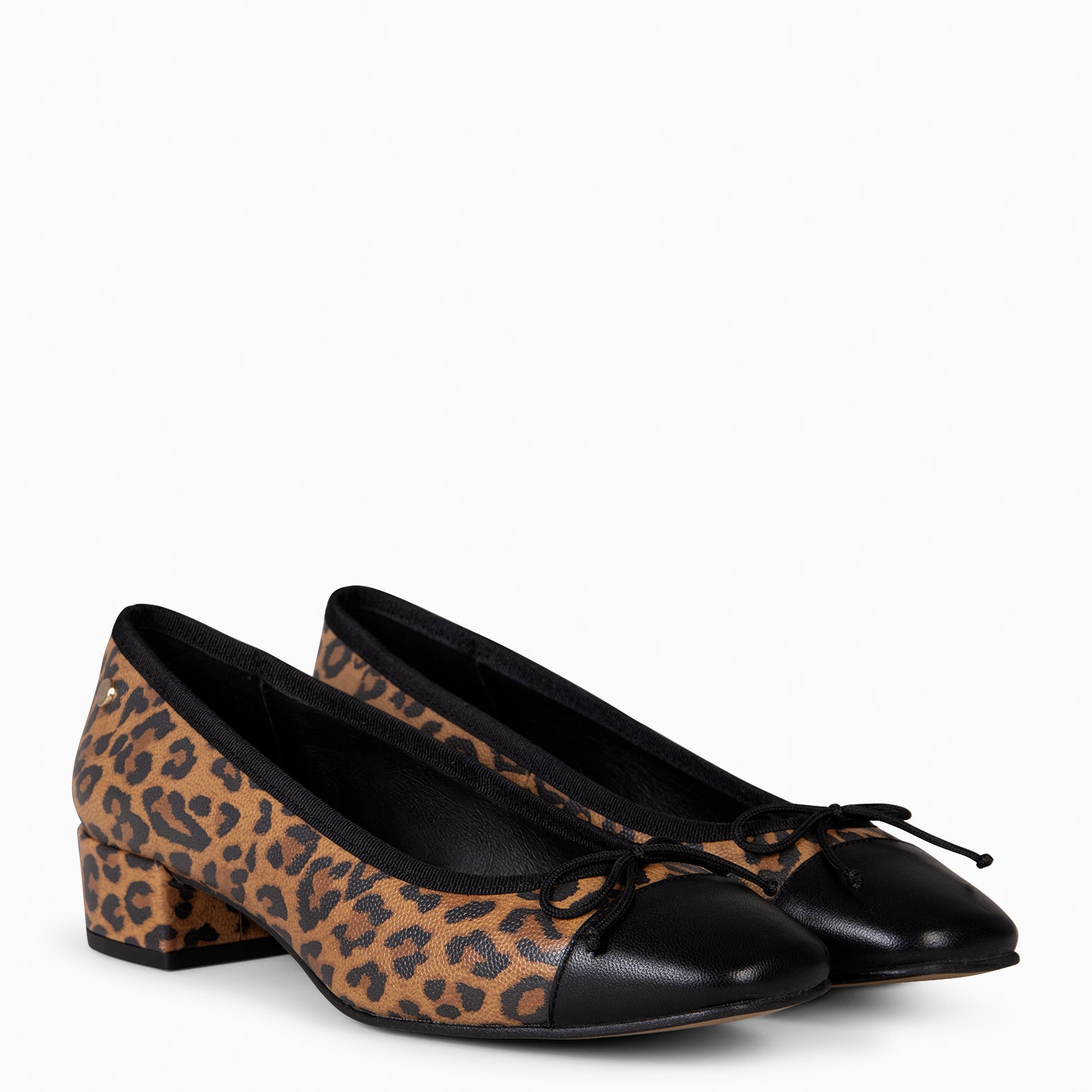 GLAMOUR – Bailarinas con tacón y puntera de napa LEOPARDO - miMaO ®