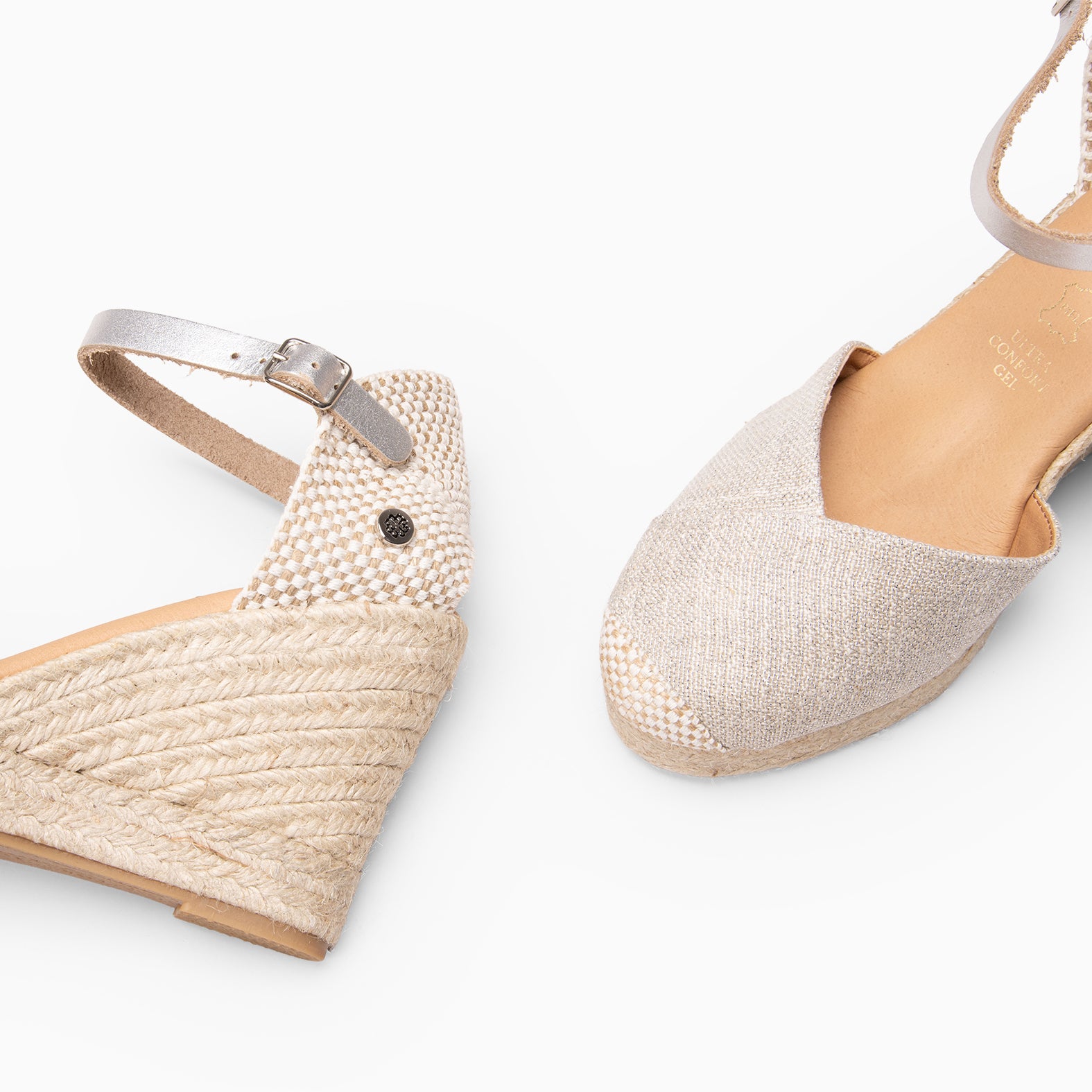 CONIL - Cuñas de esparto con hilo metalizado BEIGE