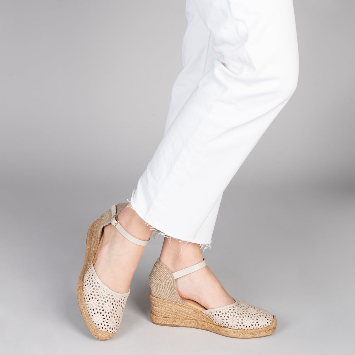 MALDIVAS – Cuñas de esparto con pala de napa BEIGE