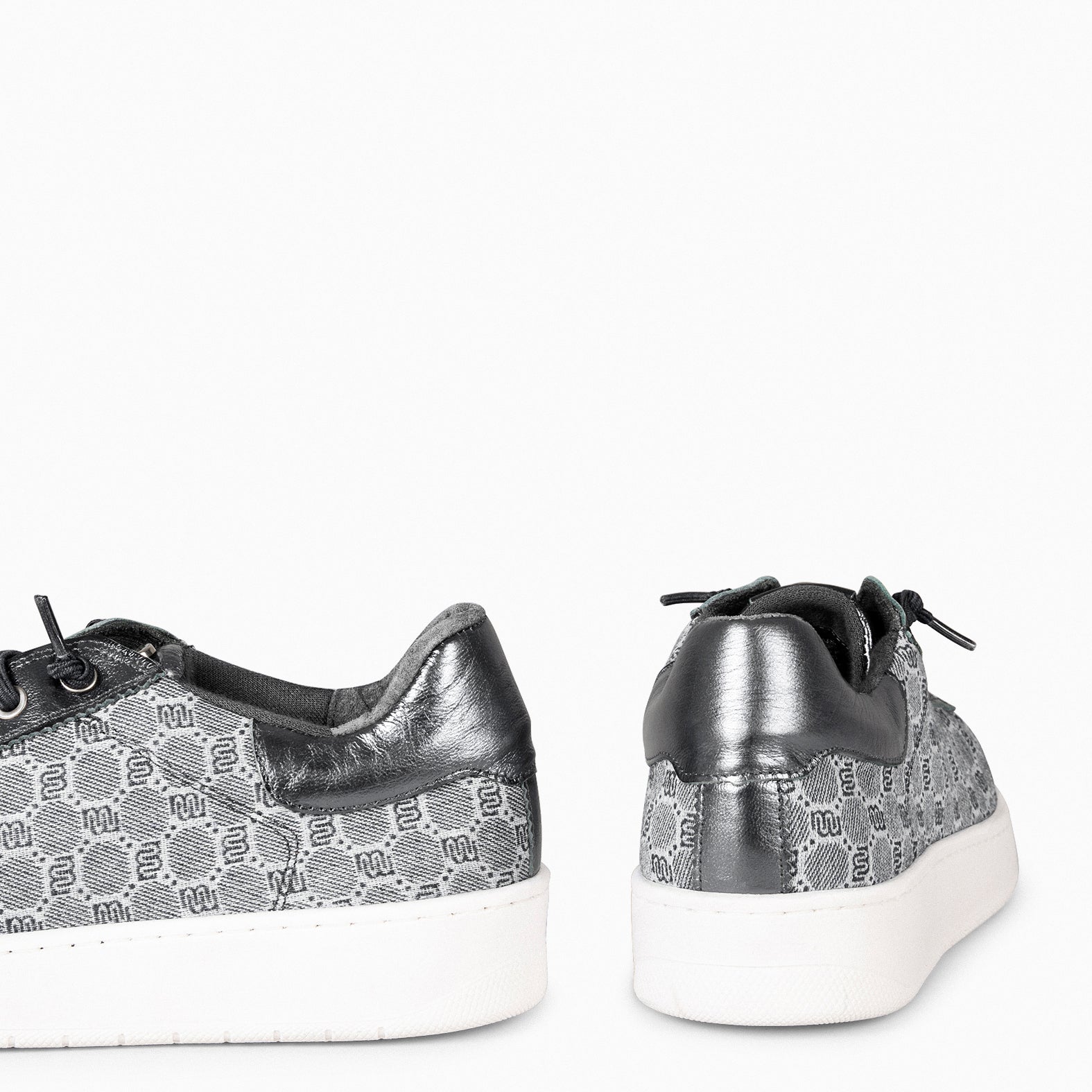 TOULOUSE - Zapatillas cordones elásticos NEGROPLOMO - miMaO ®