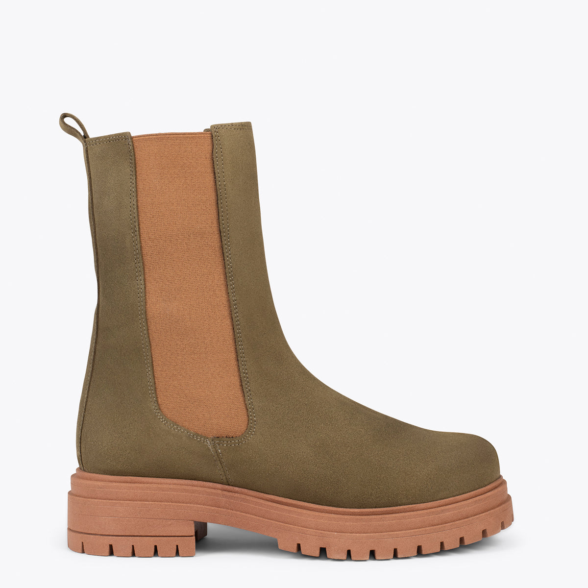 CAMBRIDGE Botines Chelsea VERDE con plataforma track