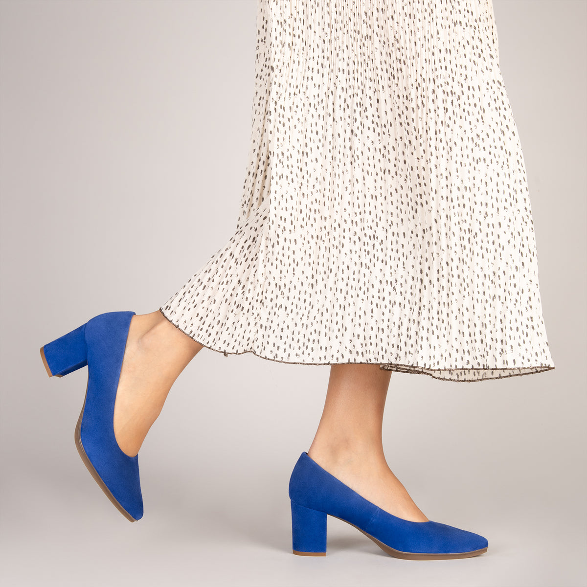 URBAN S – Zapatos de tacón medio de ante AZUL ELÉCTRICO
