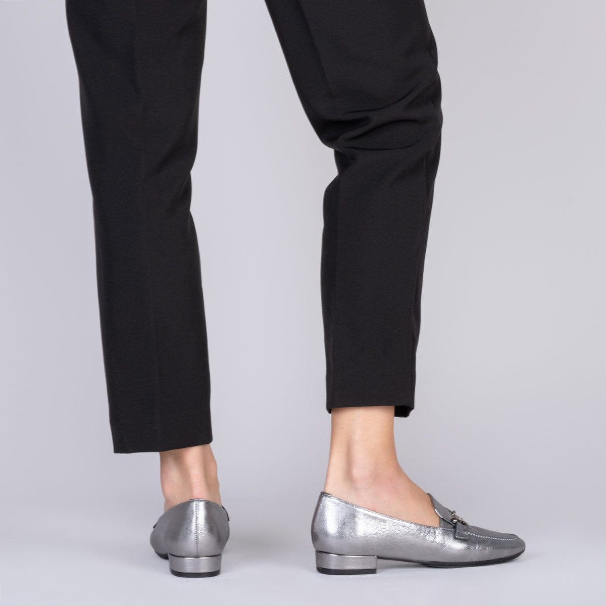 STYLE - Mocasines con detalle metalizado PLATA