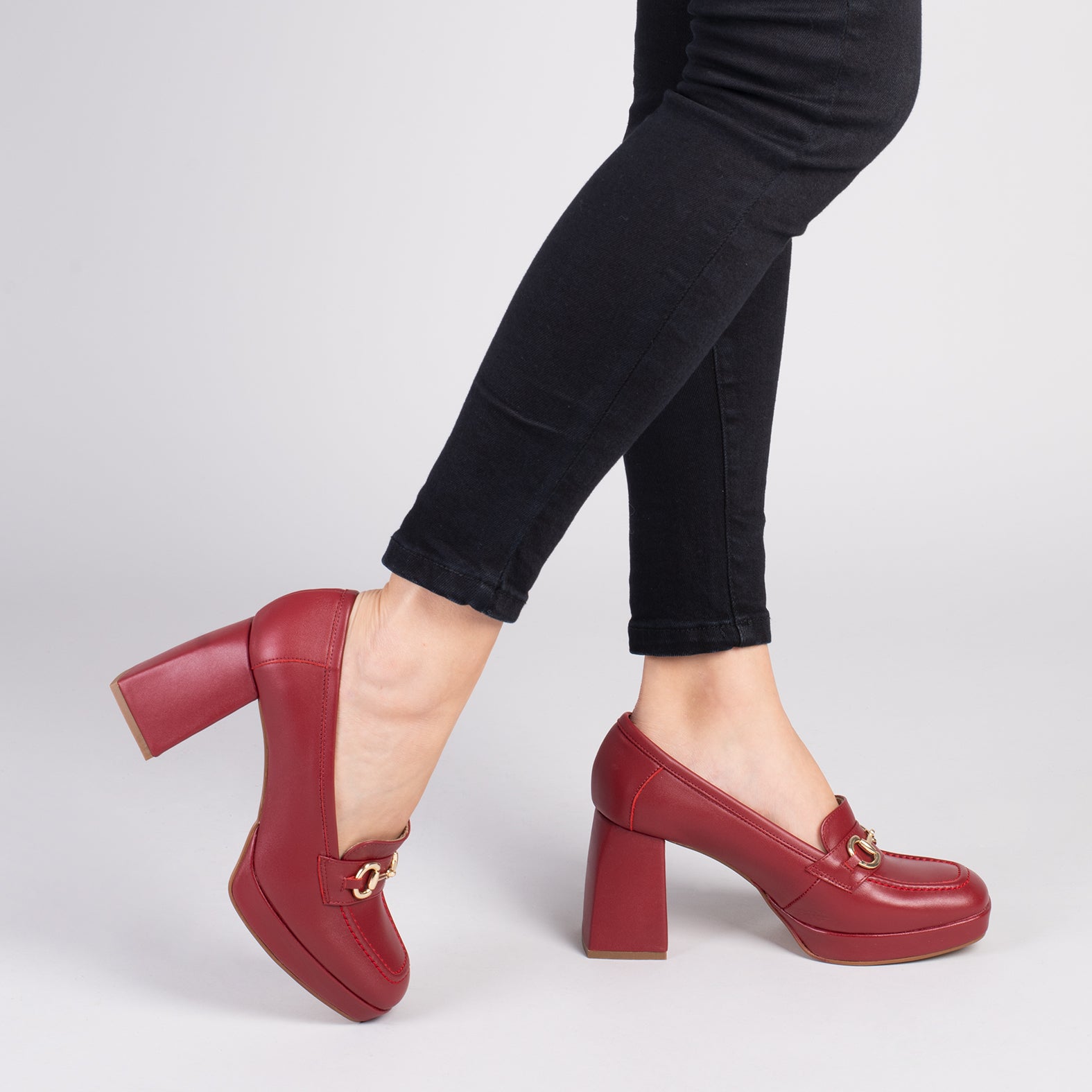 ANNETTE – Mocasines de mujer con tacón y plataforma BURDEOS