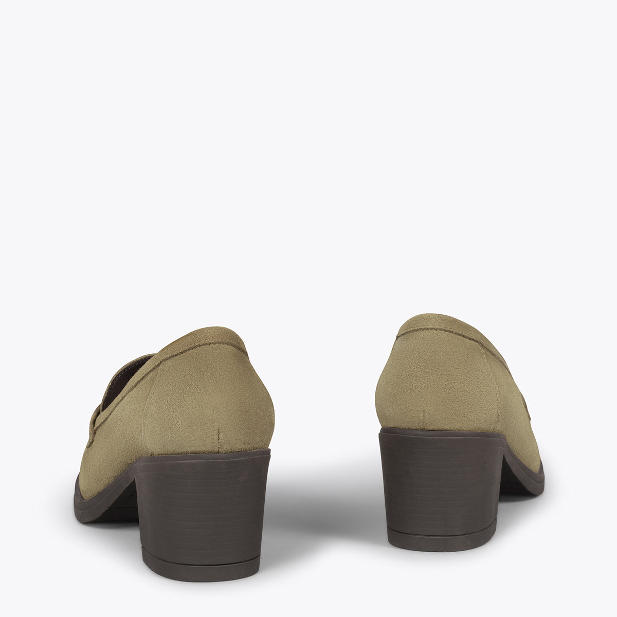 MOKKA - Mocasín de serraje con tacón VERDE