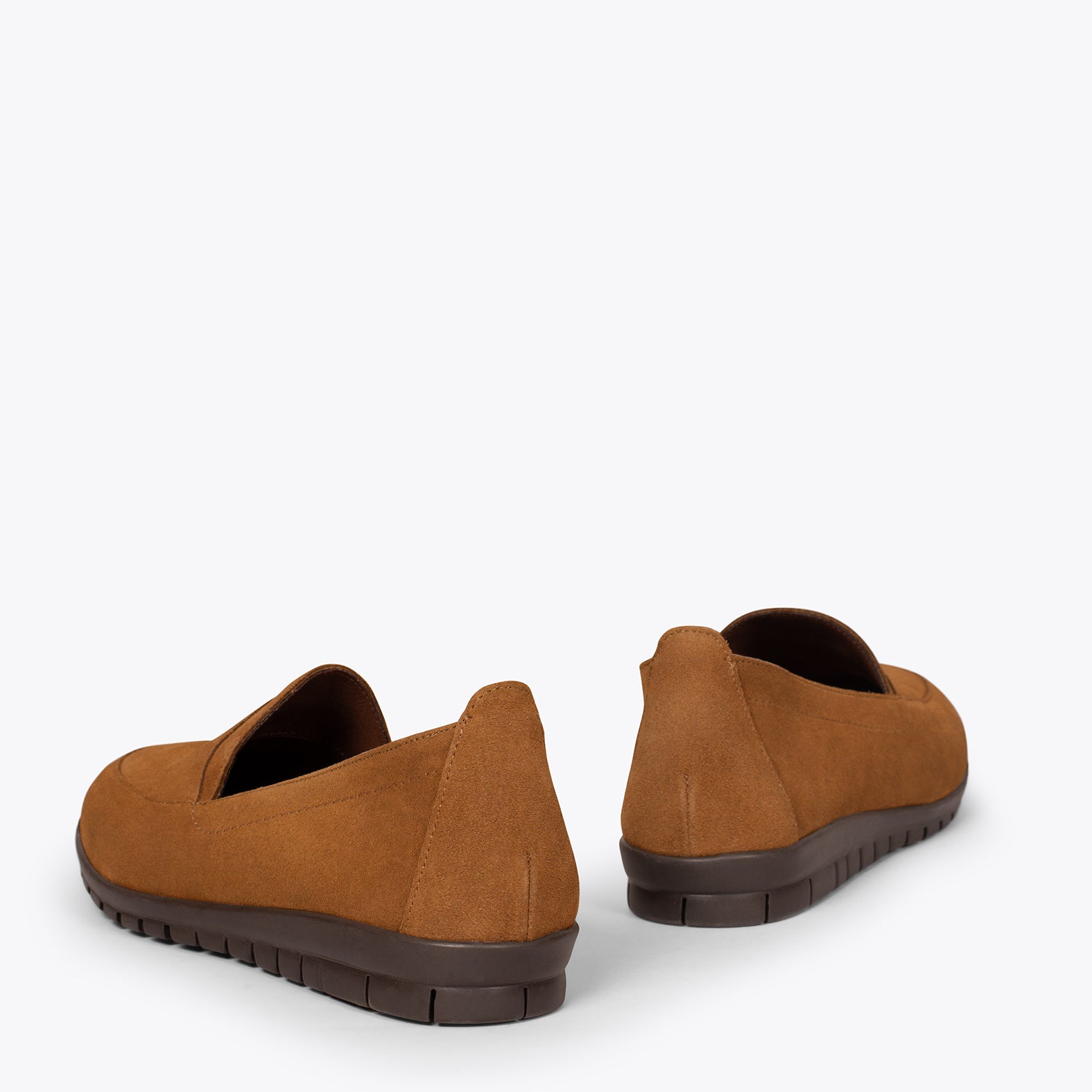 360  - CAMEL ultra-flexible moccasin