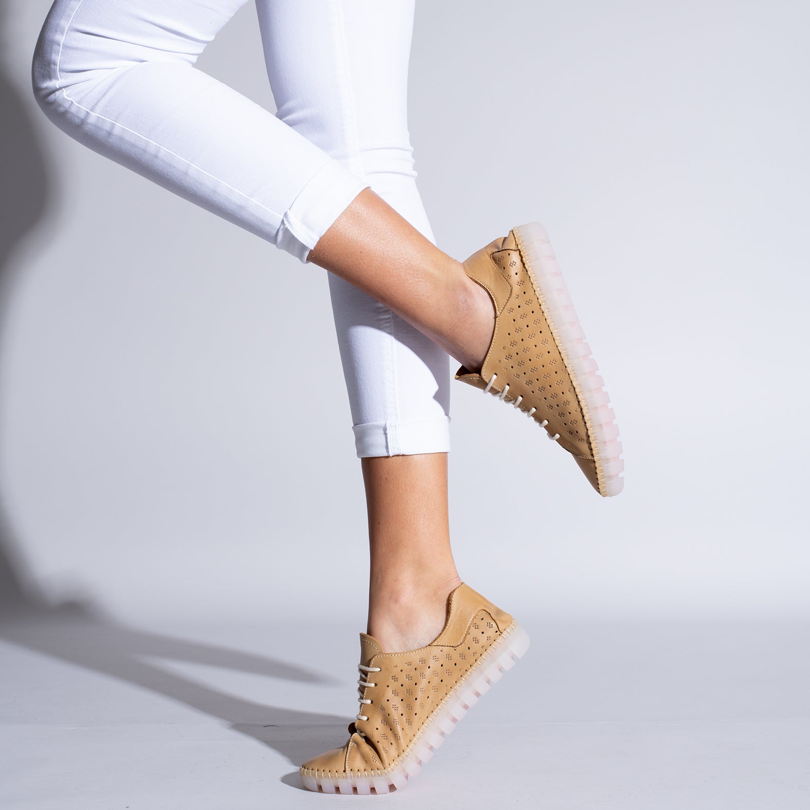 FLEUR - Chaussure Ultra Flexible CAMEL